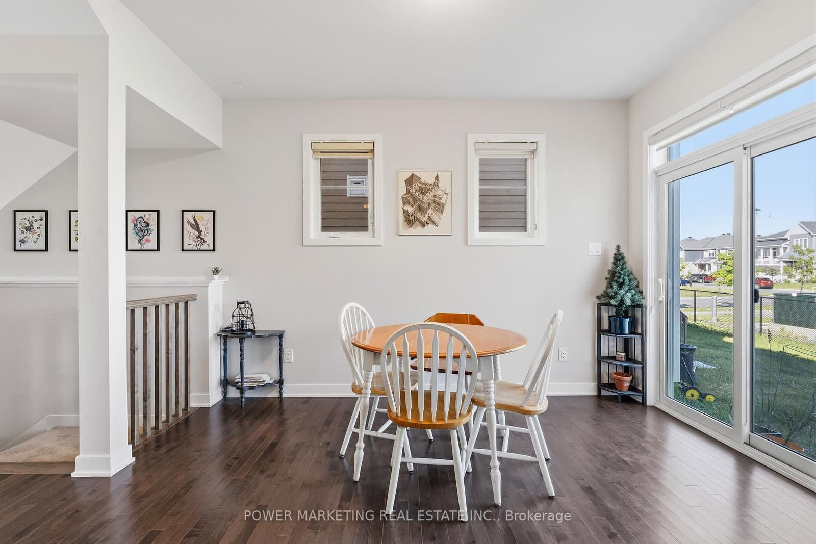 129 Hackamore Crescent thumbnail 8