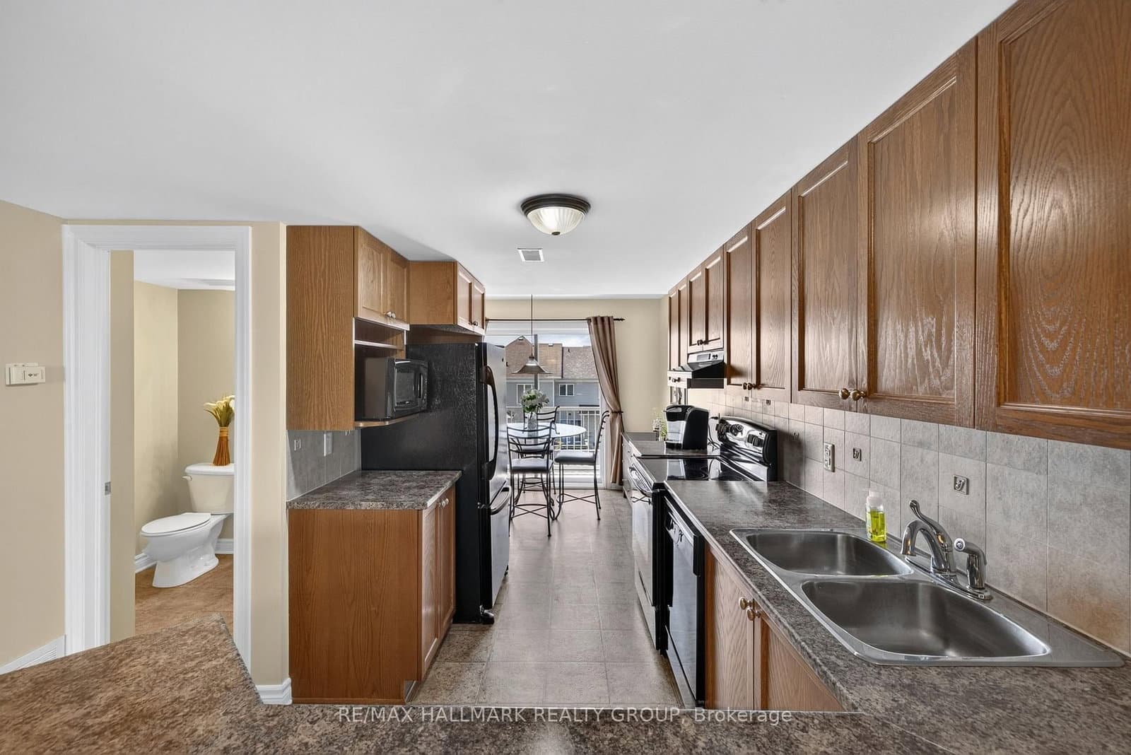 581 Lakeridge Drive, Unit 16 thumbnail 16