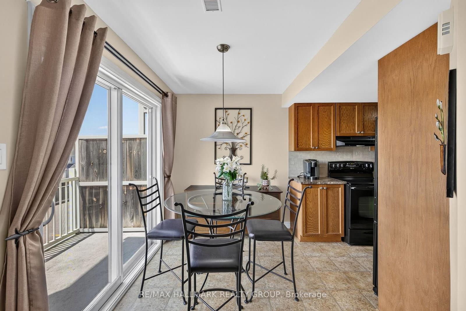 581 Lakeridge Drive, Unit 16 thumbnail 26