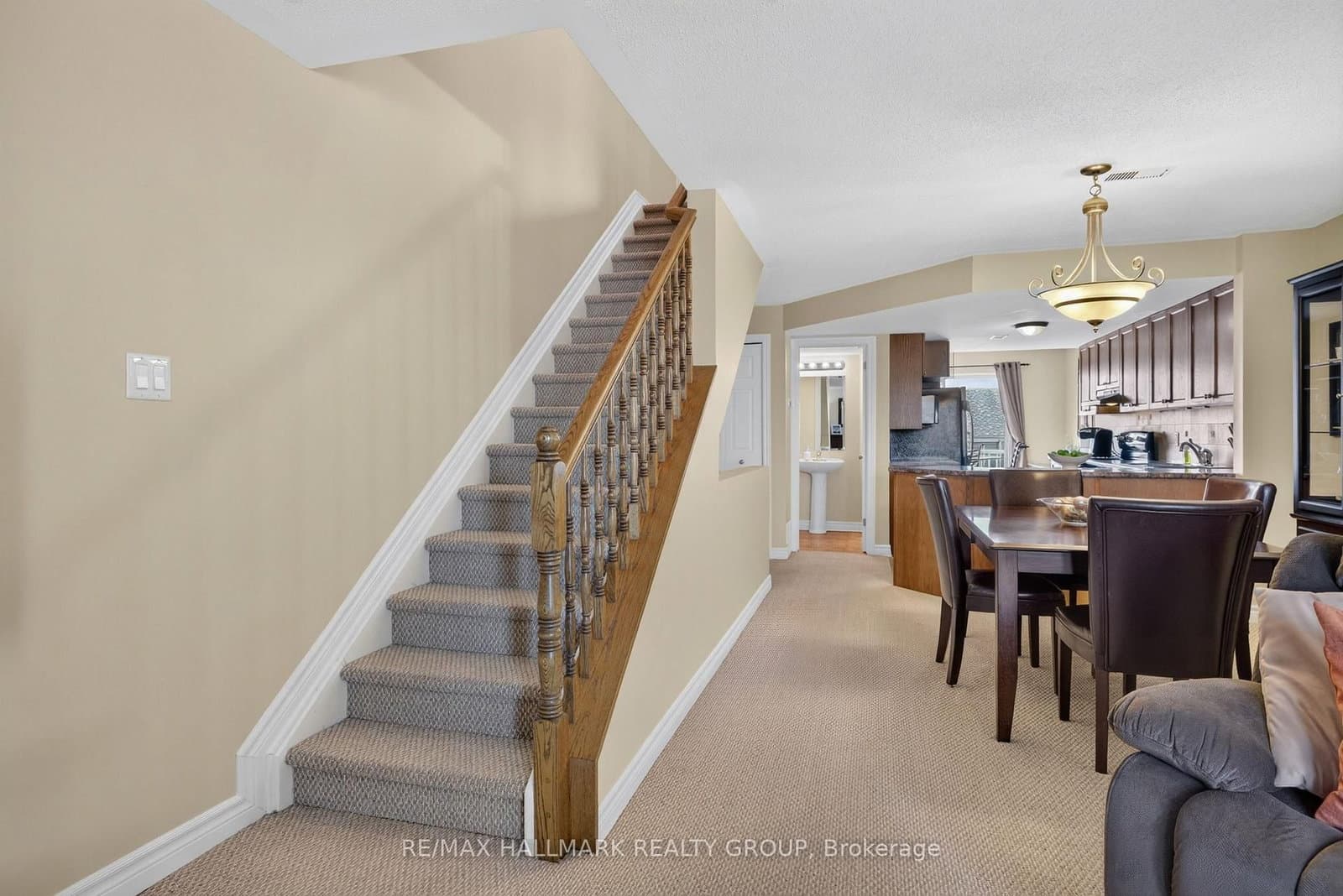 581 Lakeridge Drive, Unit 16 thumbnail 31