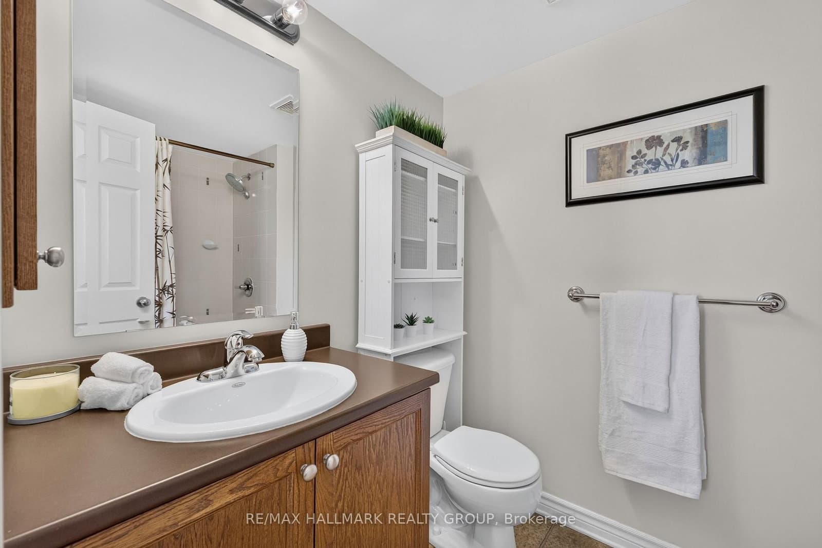 581 Lakeridge Drive, Unit 16 thumbnail 36
