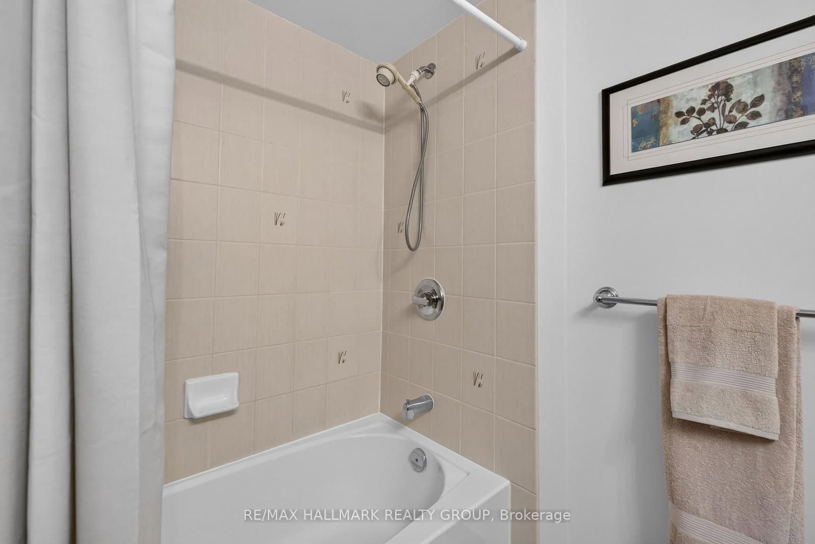 581 Lakeridge Drive, Unit 16 thumbnail 43