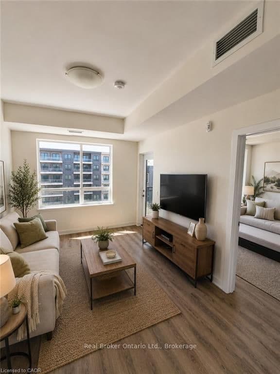 255 Northfield Drive E, Unit 505 thumbnail 2