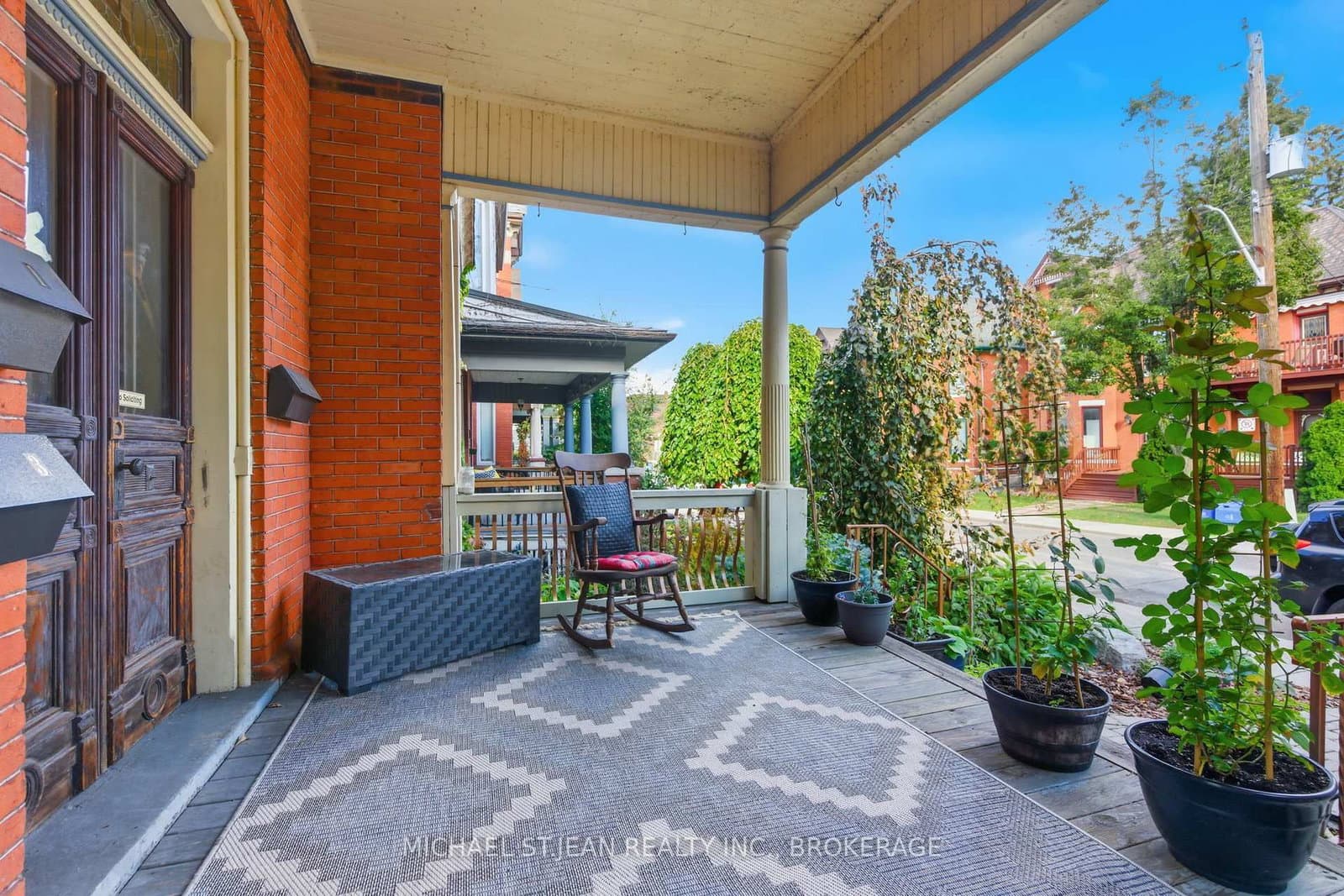 30 Ontario Avenue thumbnail 4