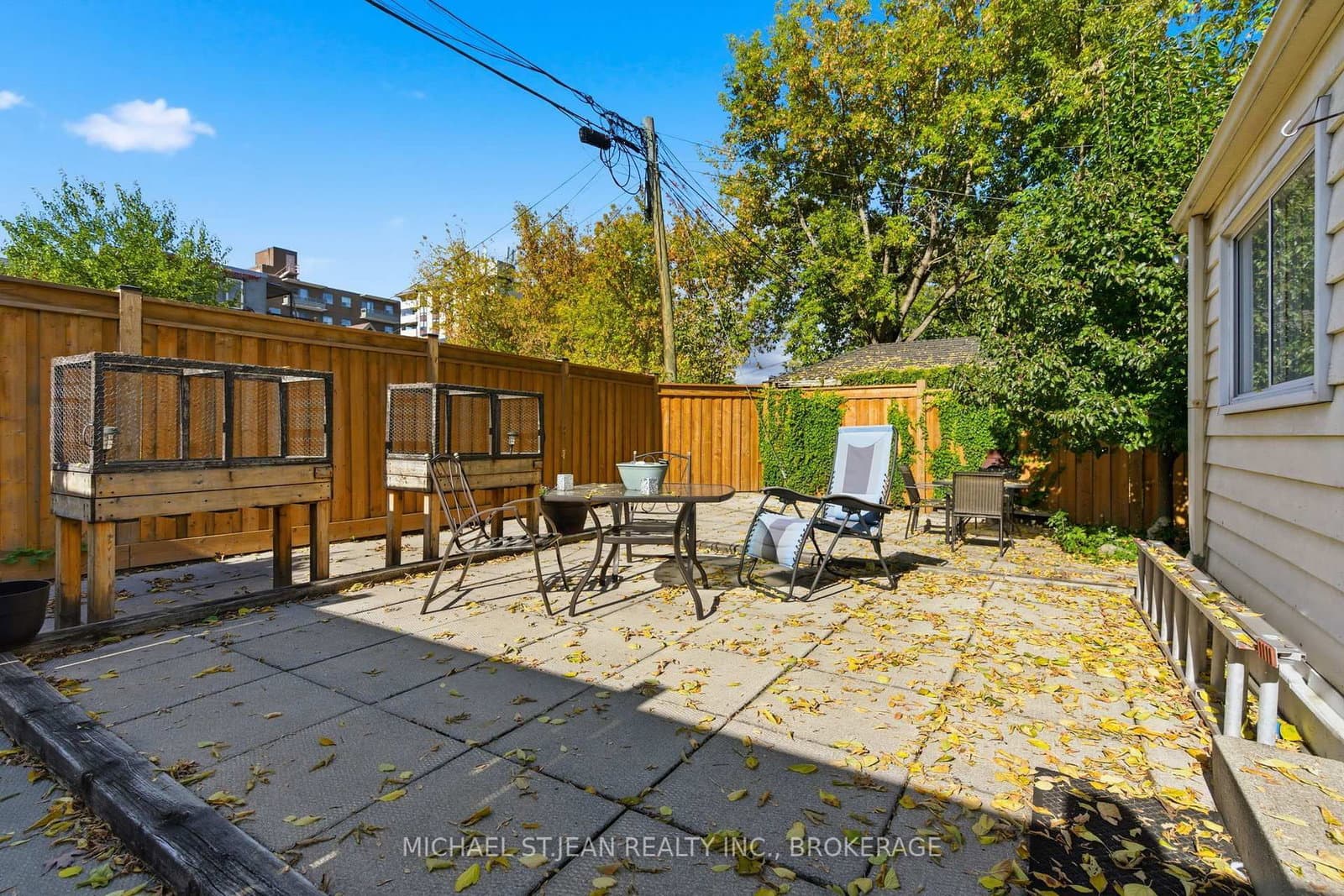 30 Ontario Avenue thumbnail 49