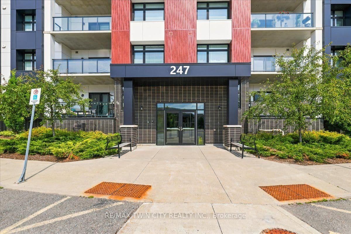 247 Grey Silo Road, Unit 307 thumbnail 3