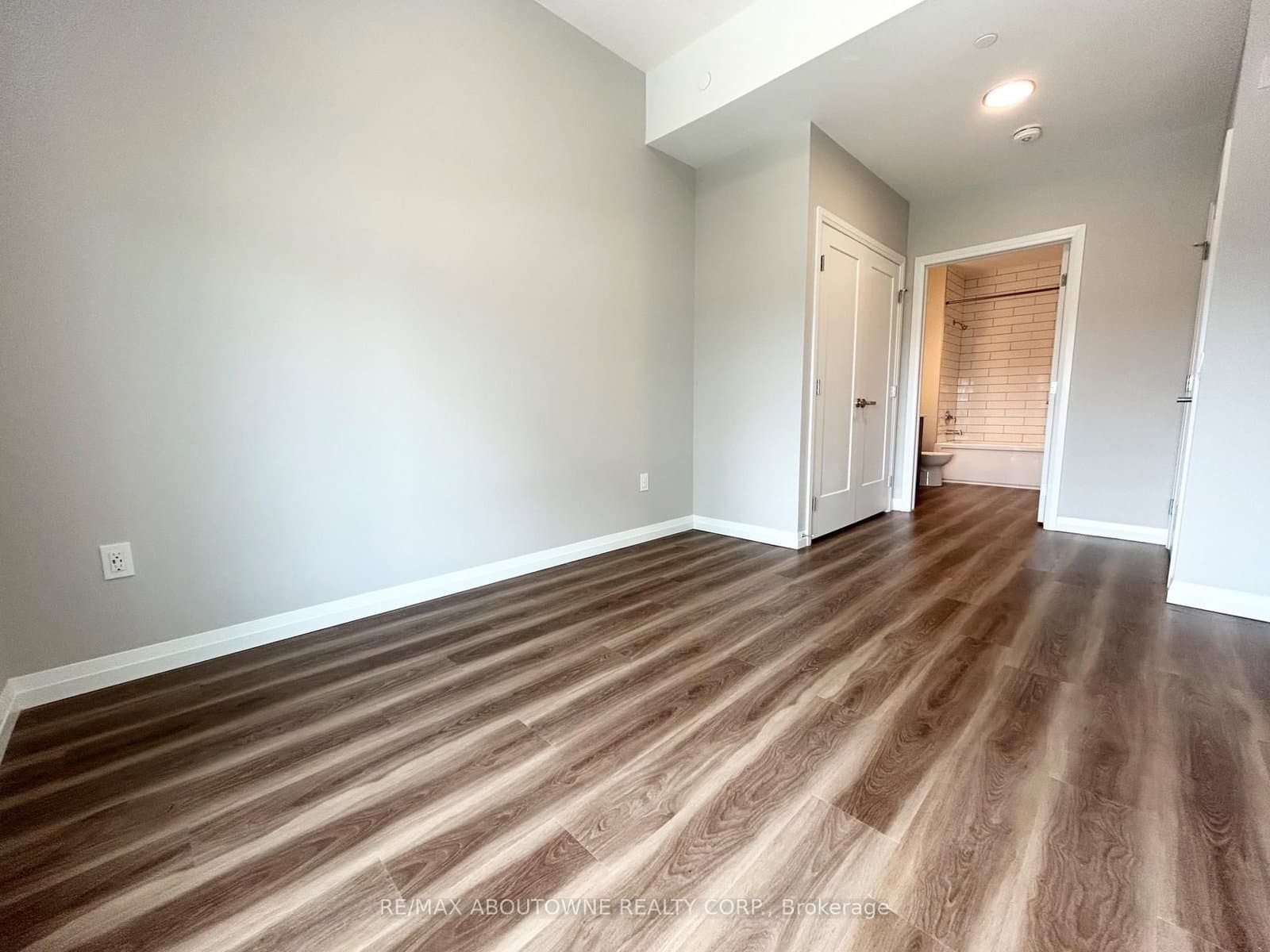 28 Westhill Drive, Unit 117 thumbnail 13