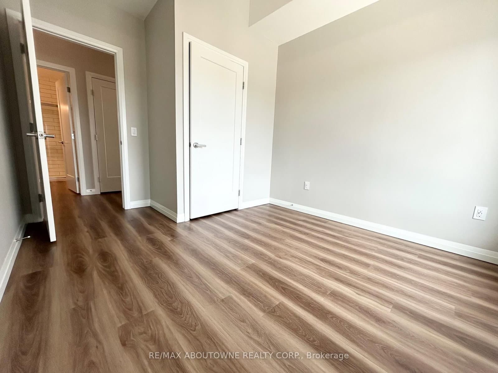 28 Westhill Drive, Unit 117 thumbnail 15