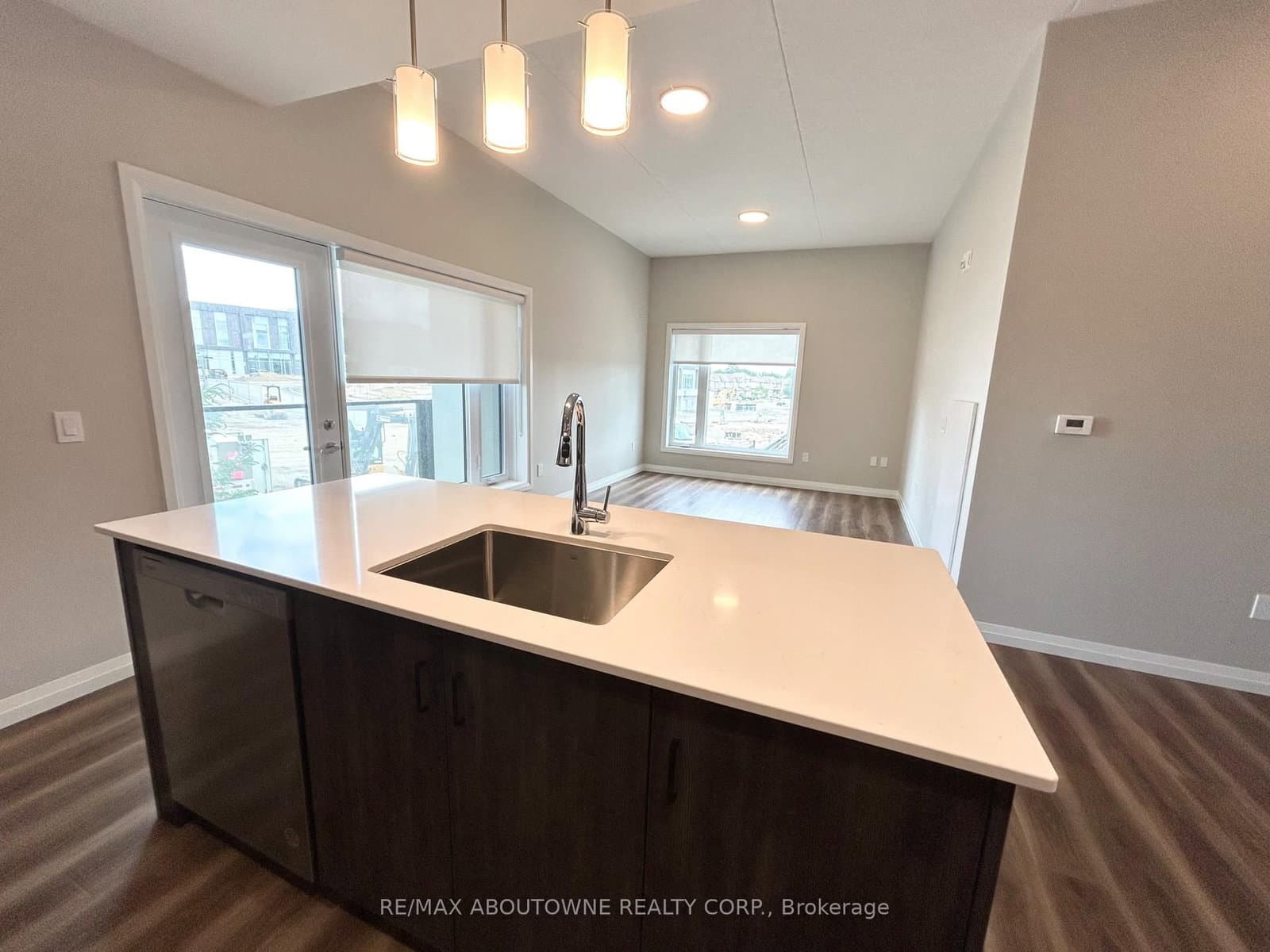 28 Westhill Drive, Unit 117 thumbnail 8