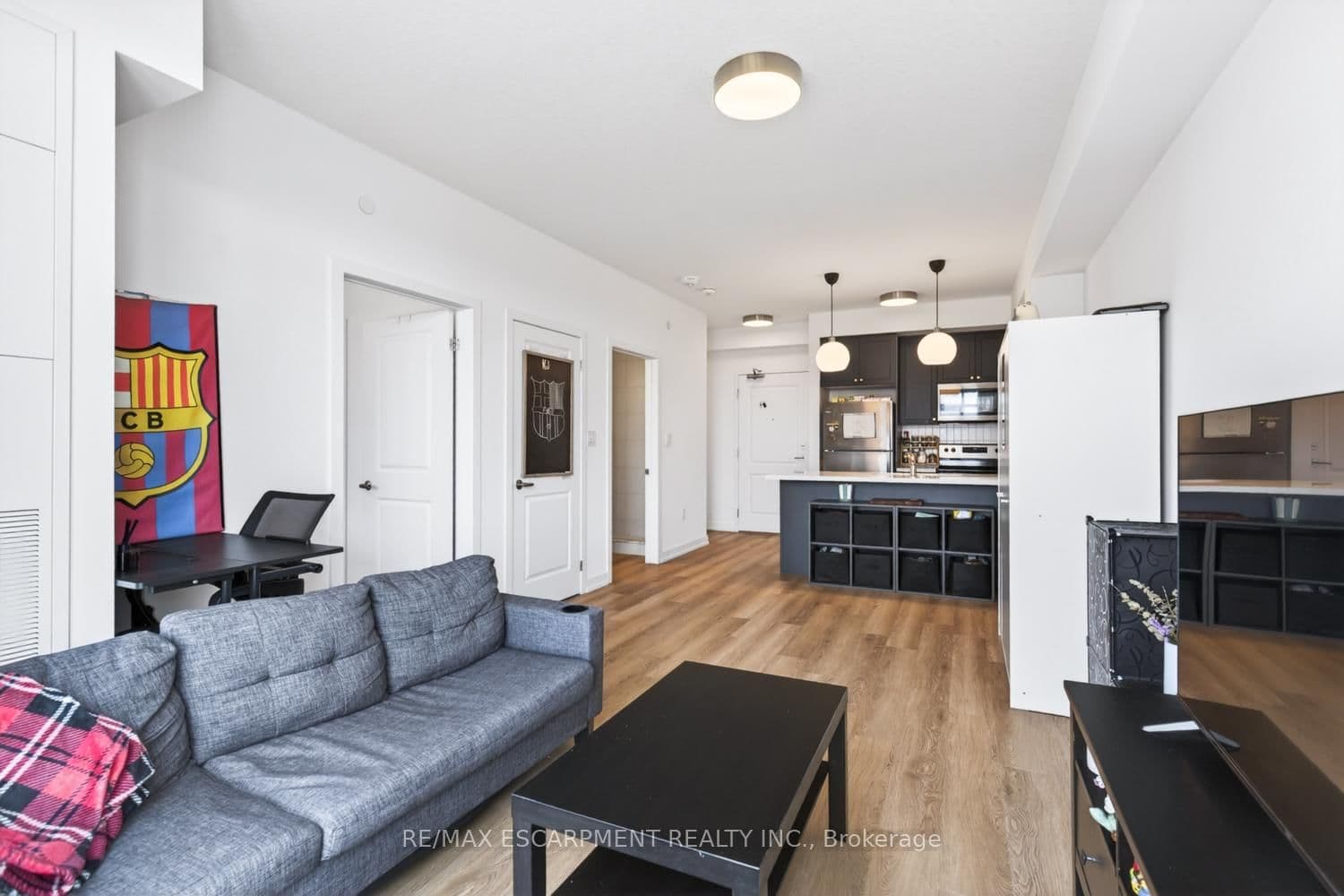 470 Dundas Street E, Unit 904 thumbnail 14