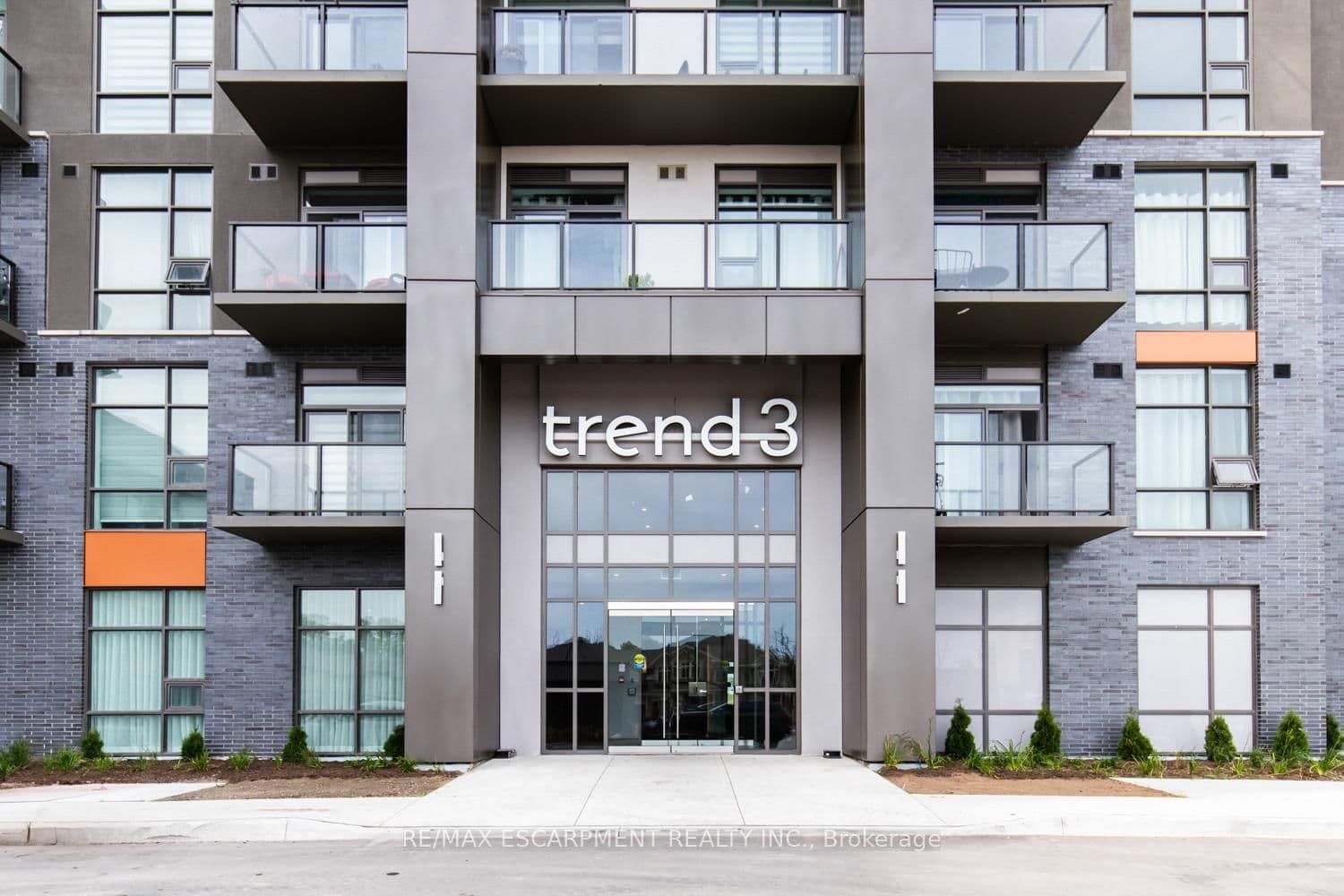470 Dundas Street E, Unit 904 thumbnail 2