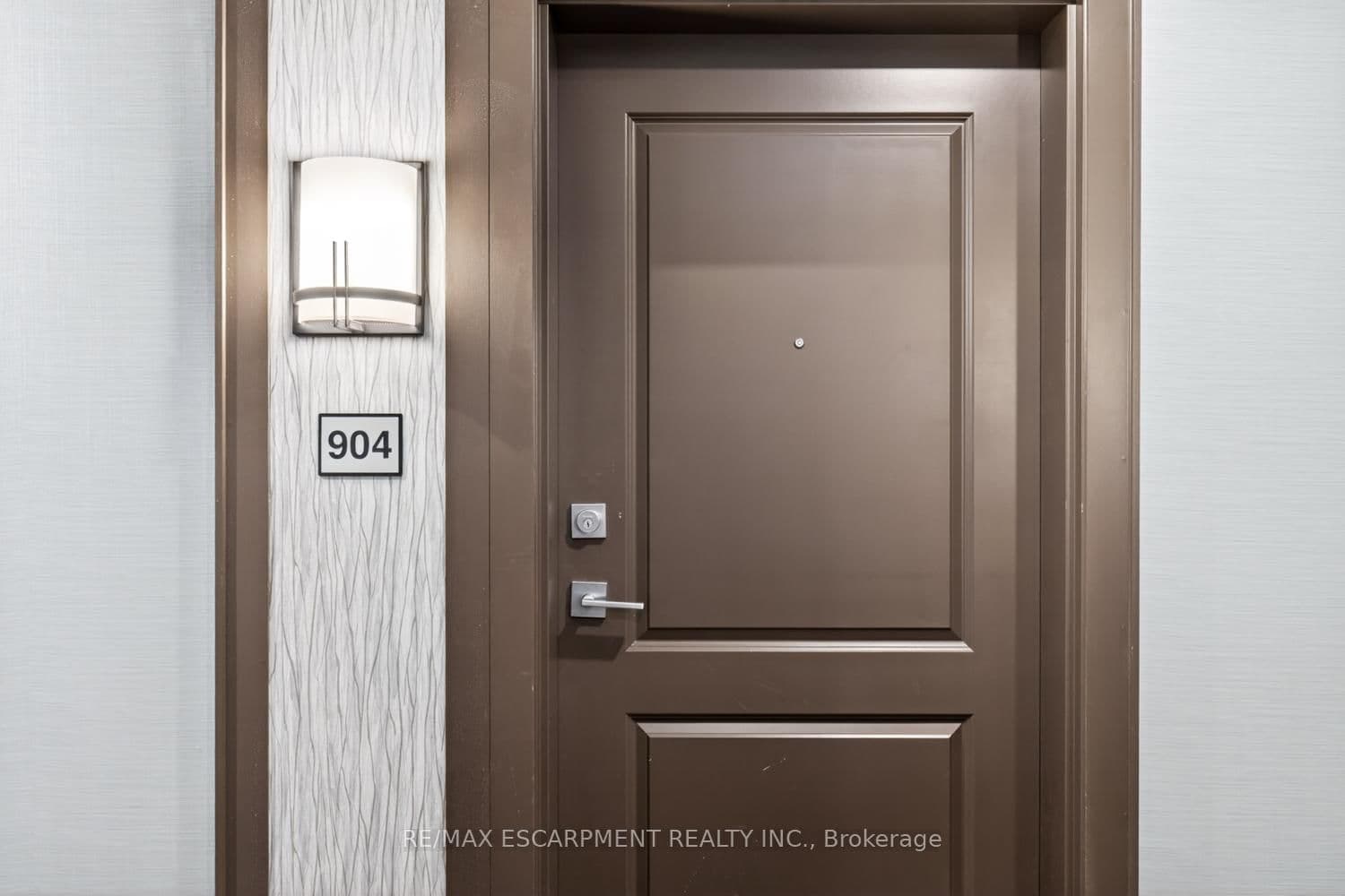 470 Dundas Street E, Unit 904 thumbnail 6