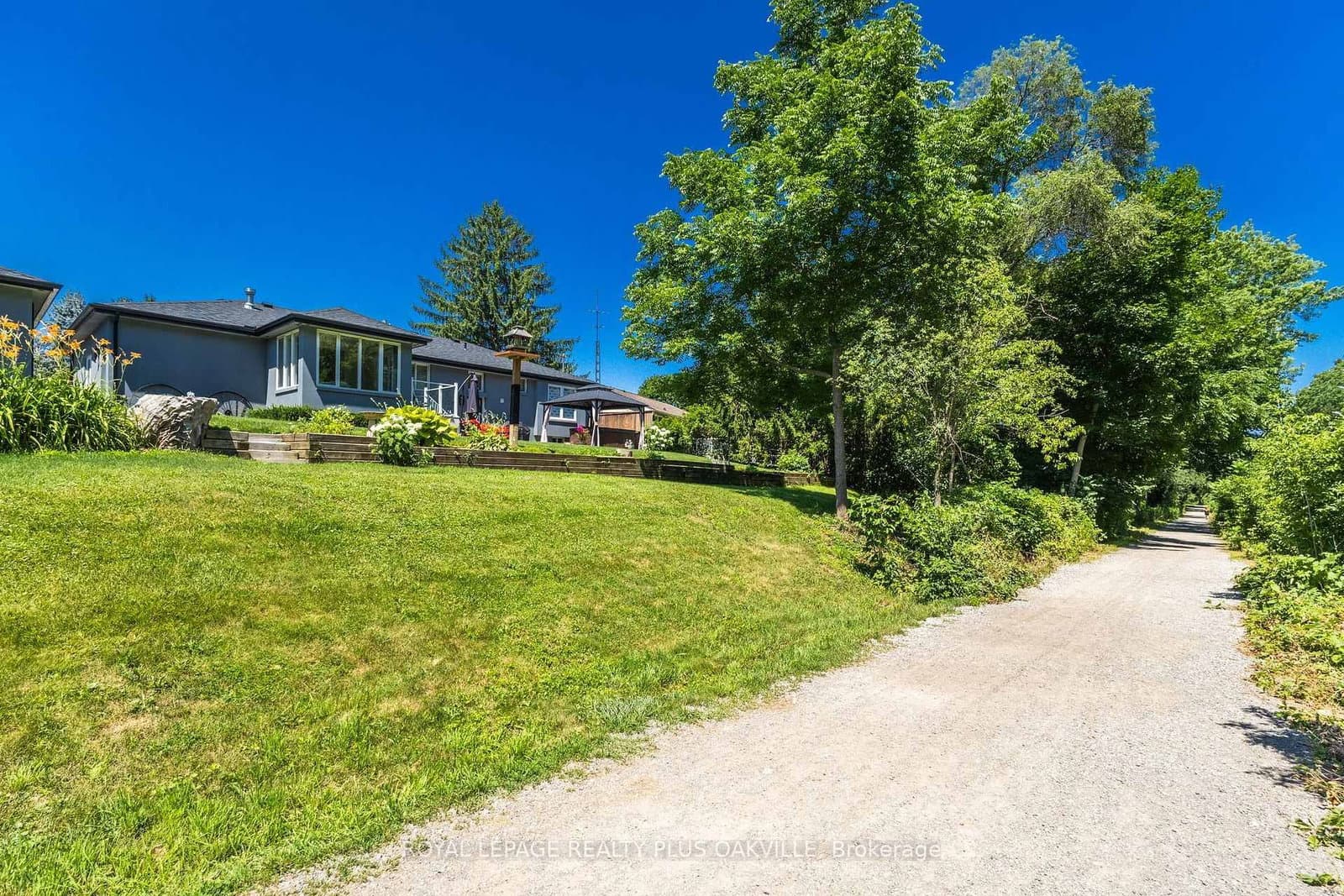 340 Clarendon Drive thumbnail 37