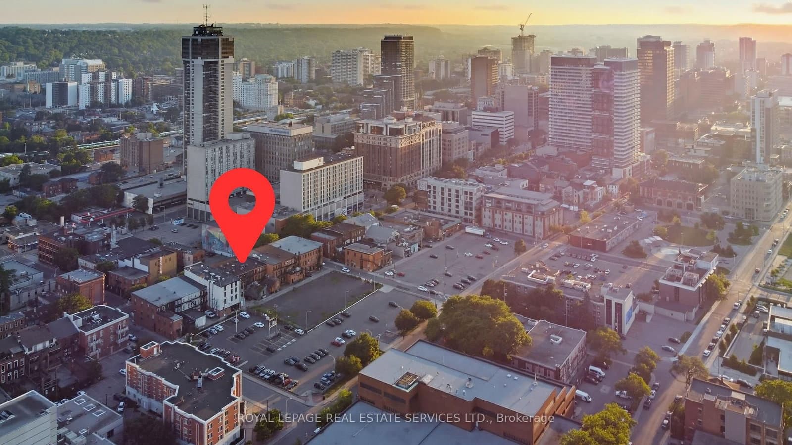 183 King Street E thumbnail 5