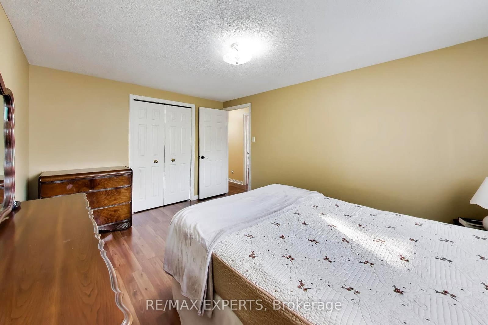 331 Newbury Drive thumbnail 16