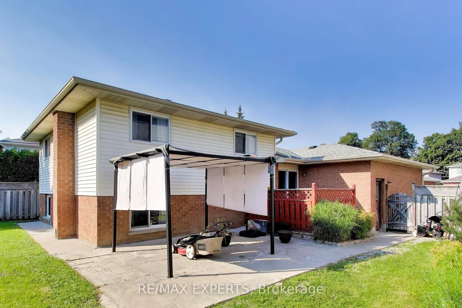 331 Newbury Drive thumbnail 33