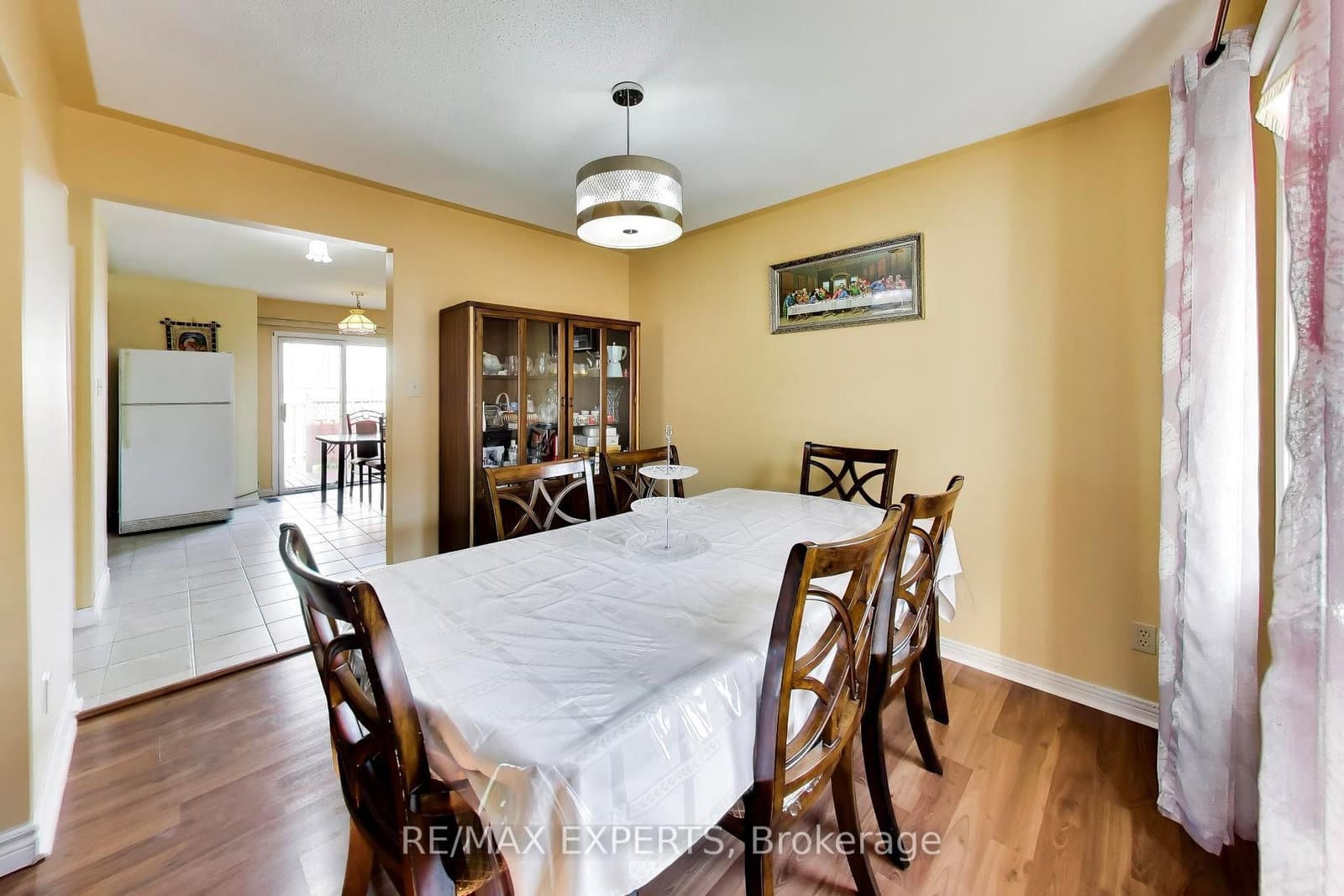 331 Newbury Drive thumbnail 7