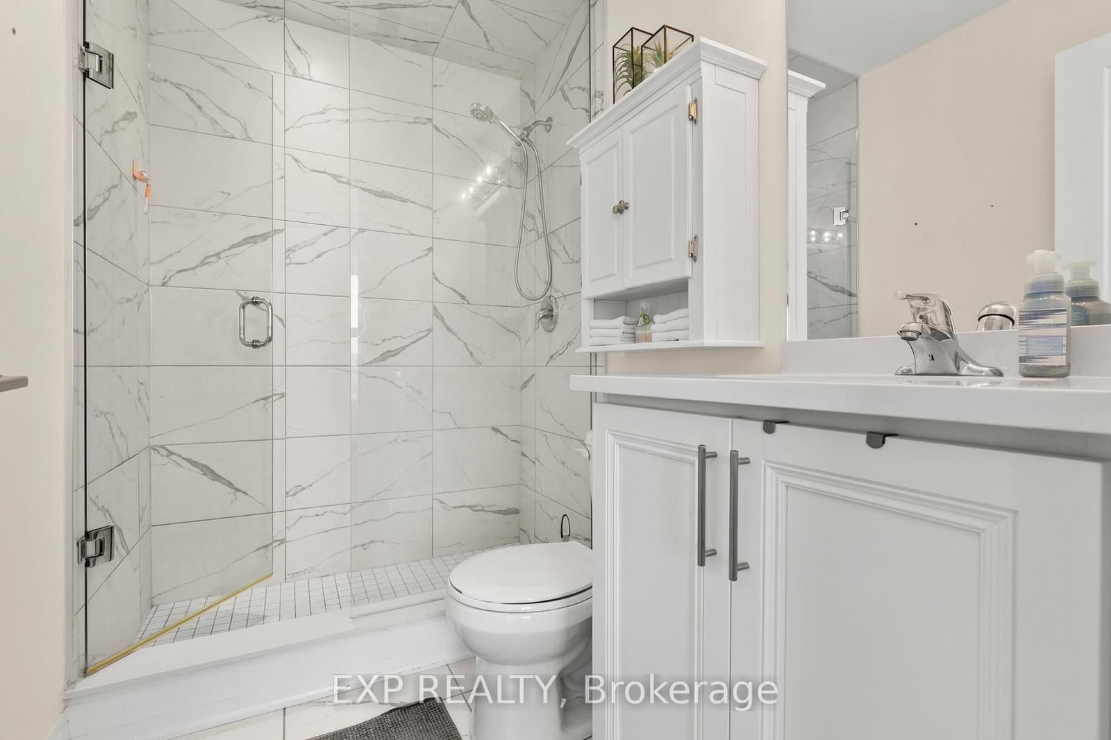 10 Concord Place, Unit 209 thumbnail 8