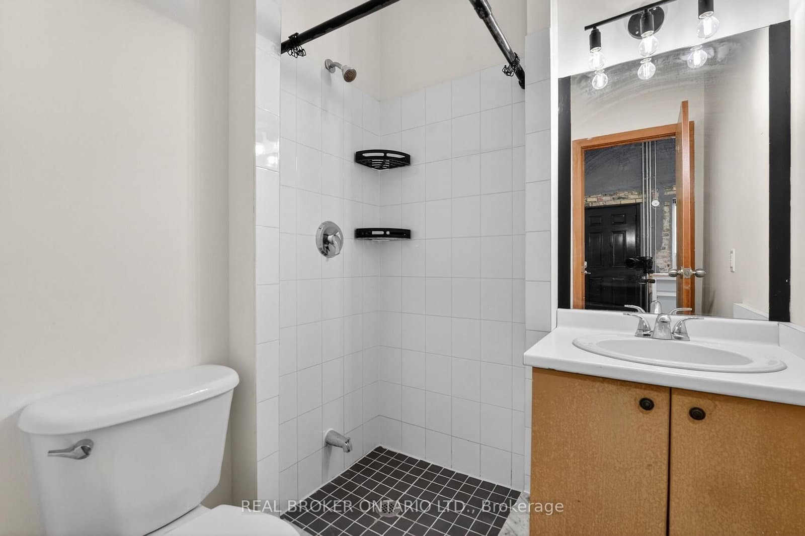 12 Bridgeport Road E, Unit 9 thumbnail 16