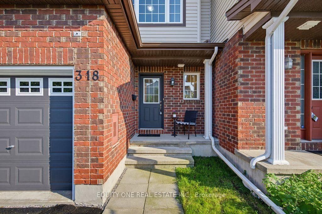 318 Amici Terrace thumbnail 3