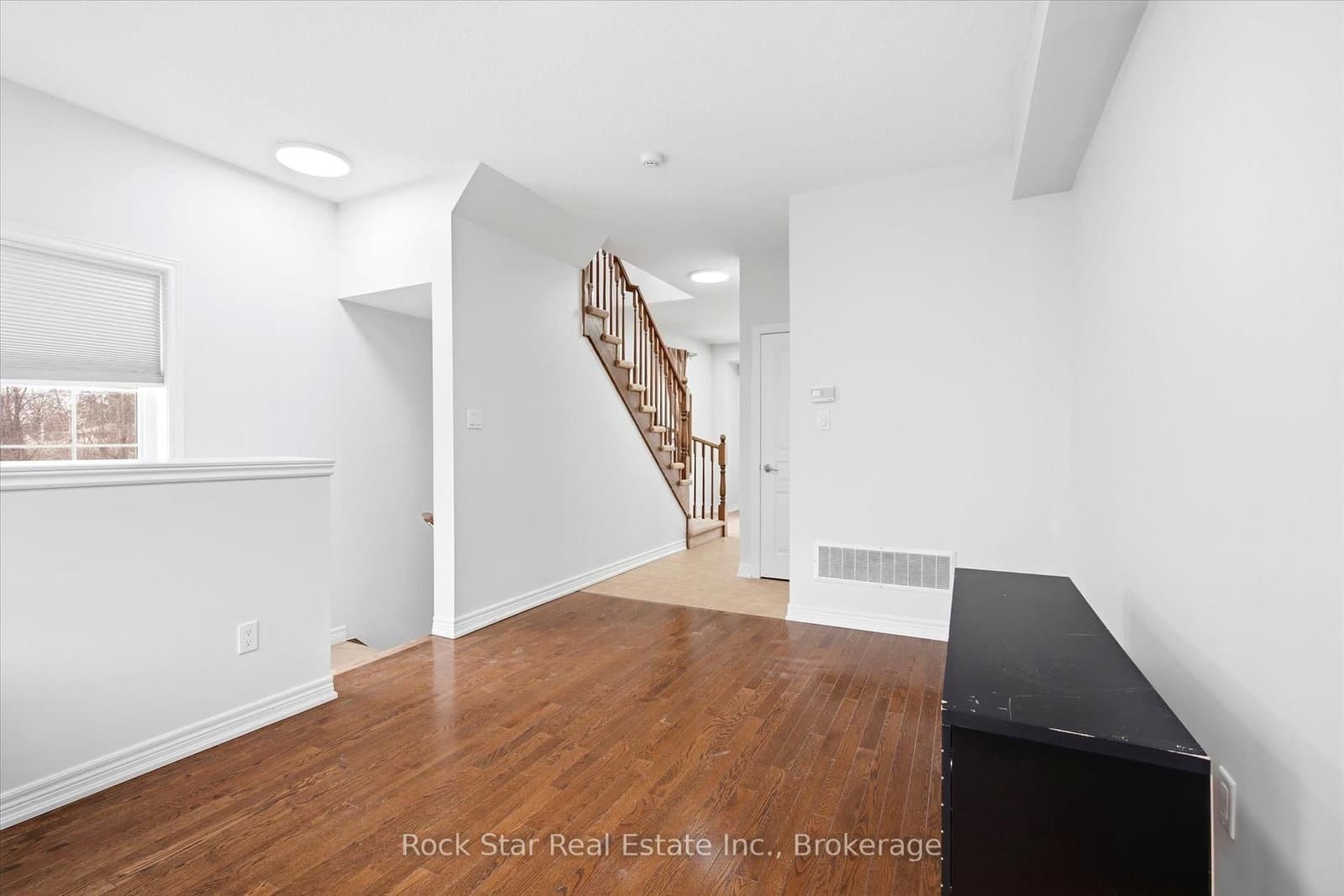 342 Mill Street, Unit 27 thumbnail 3