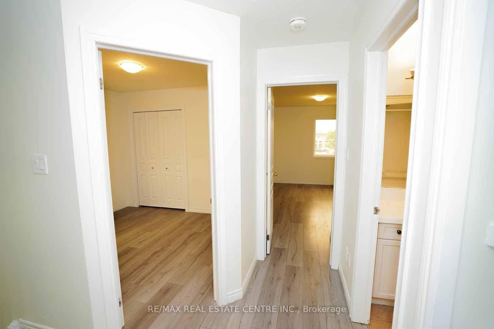 18 Heritage Drive thumbnail 24