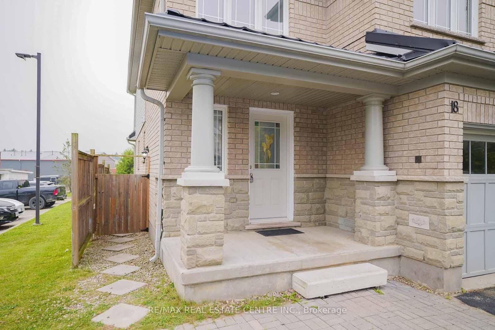 18 Heritage Drive thumbnail 3