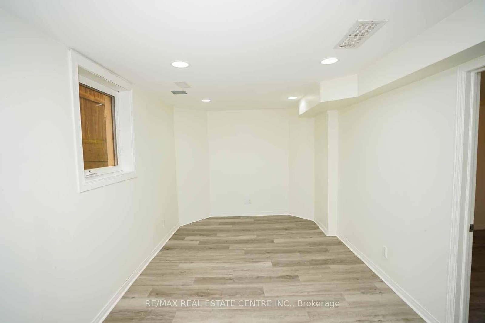 18 Heritage Drive thumbnail 41