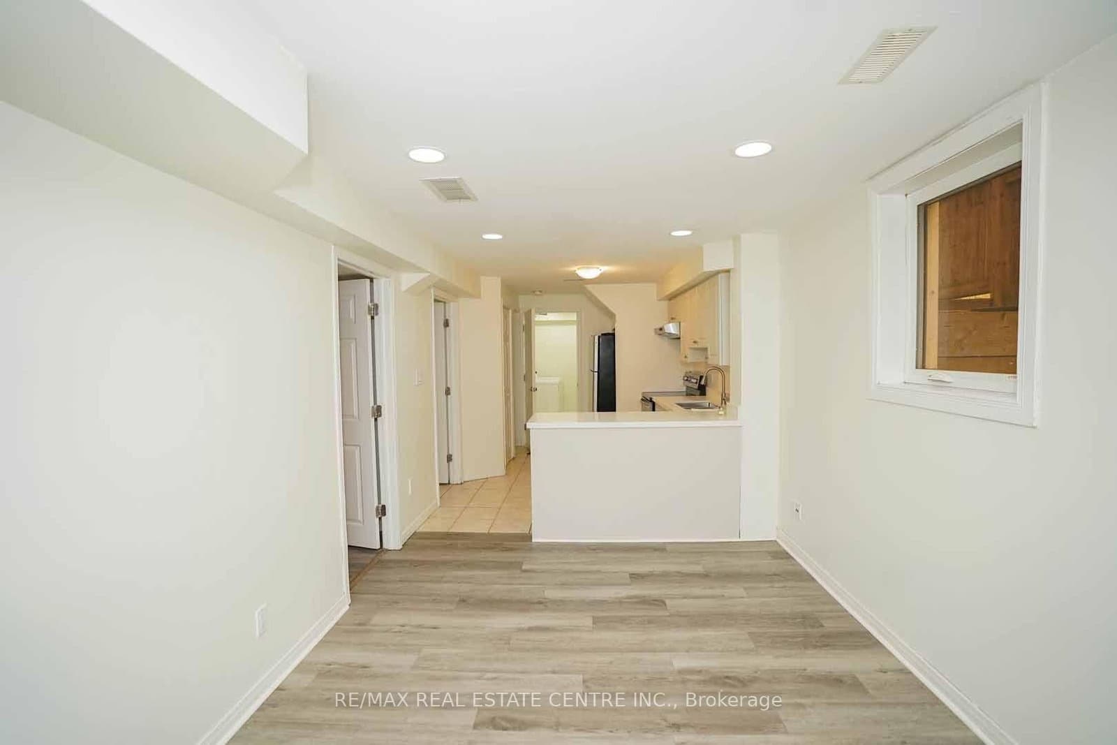 18 Heritage Drive thumbnail 44