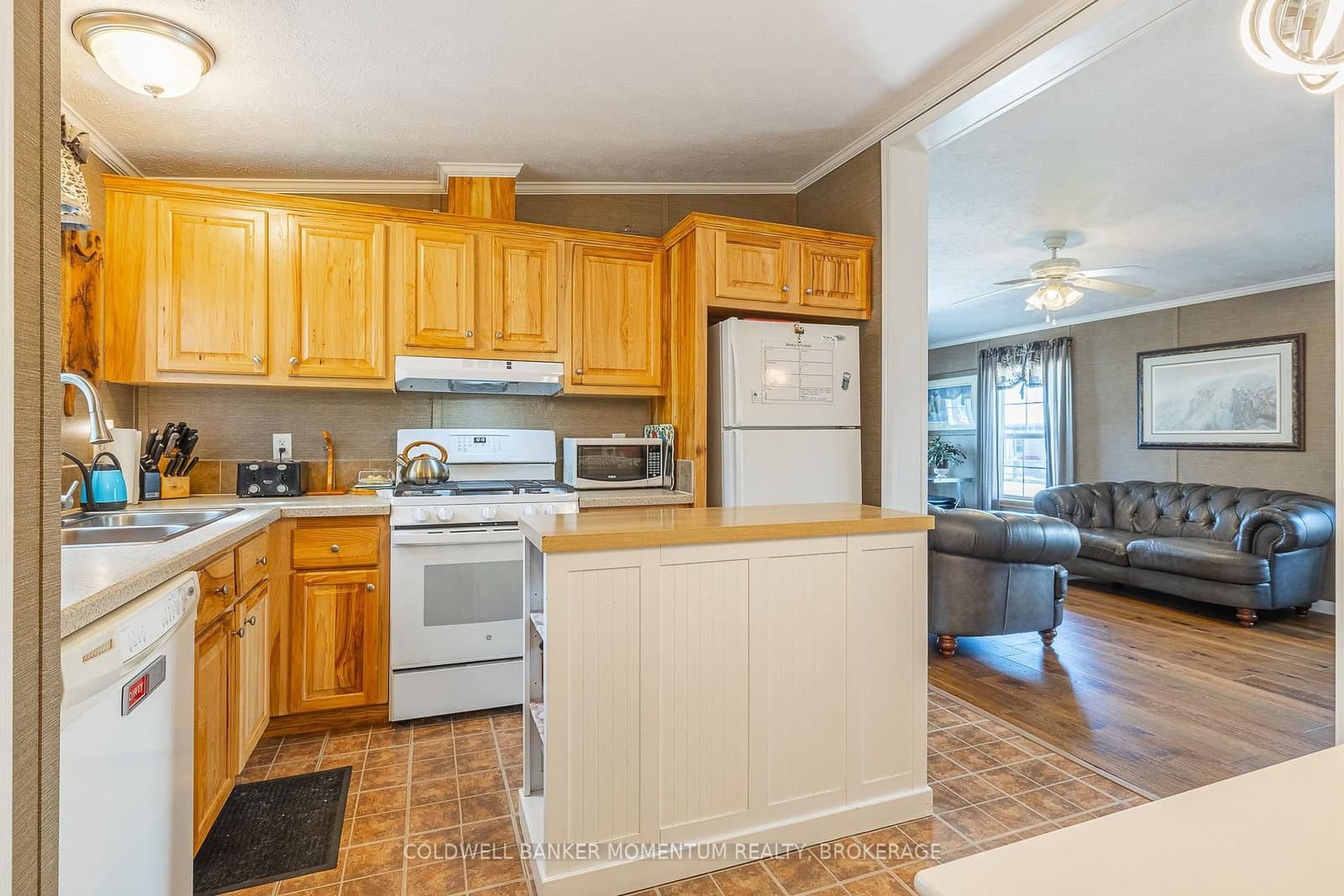 3033 Townline Road, Unit 202 thumbnail 13