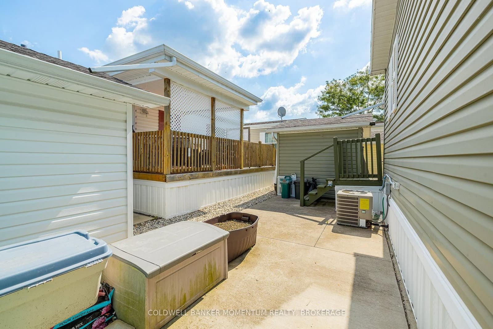 3033 Townline Road, Unit 202 thumbnail 32