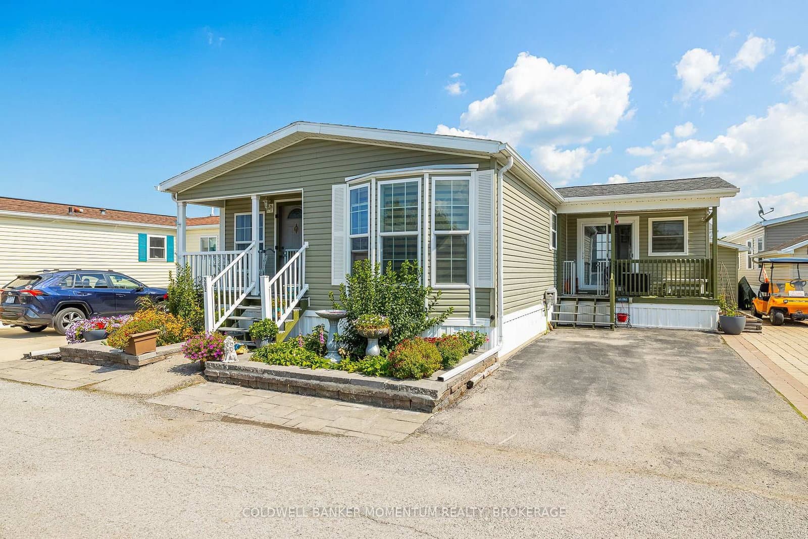 3033 Townline Road, Unit 202 thumbnail 4