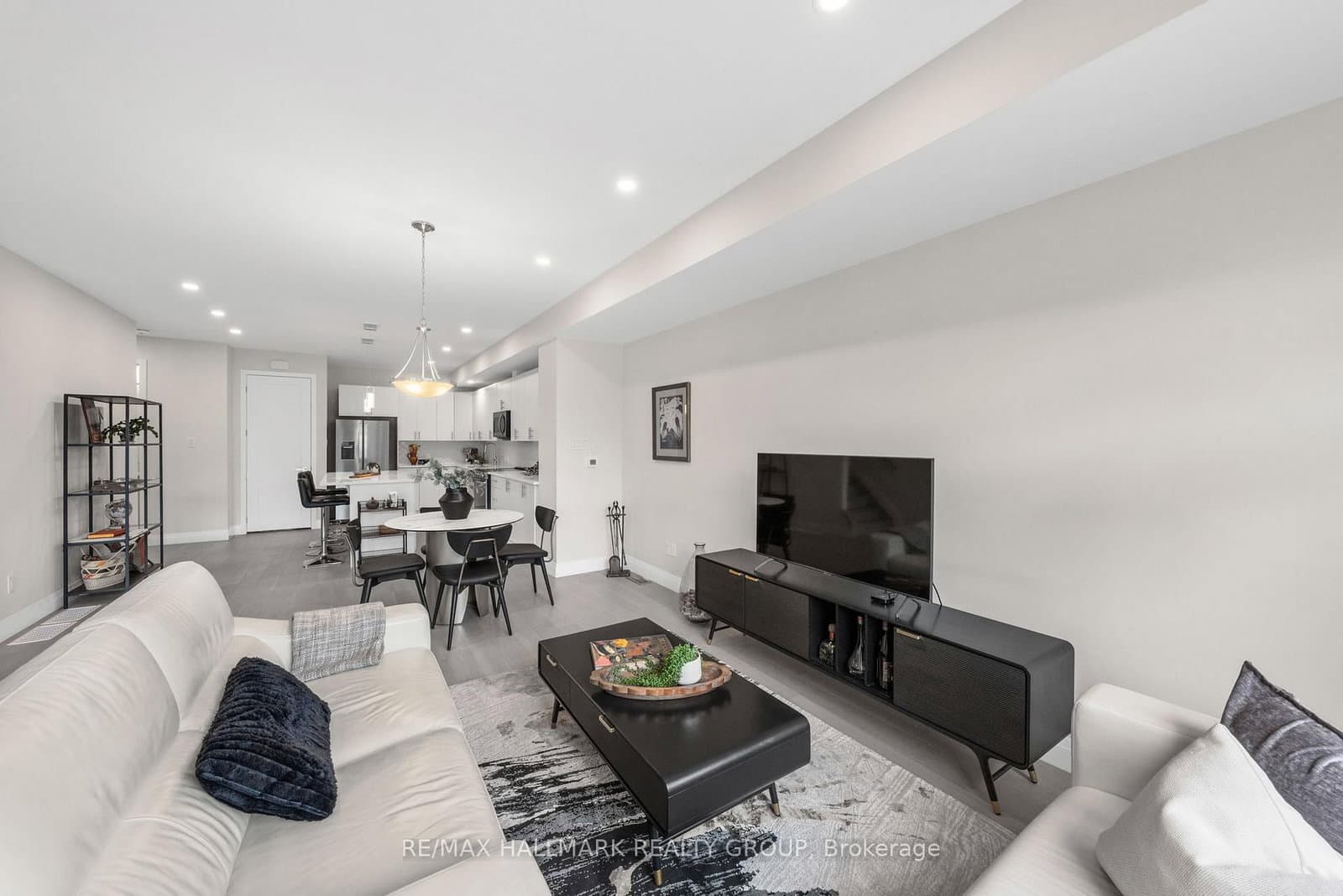 43 Bachman Terrace thumbnail 19