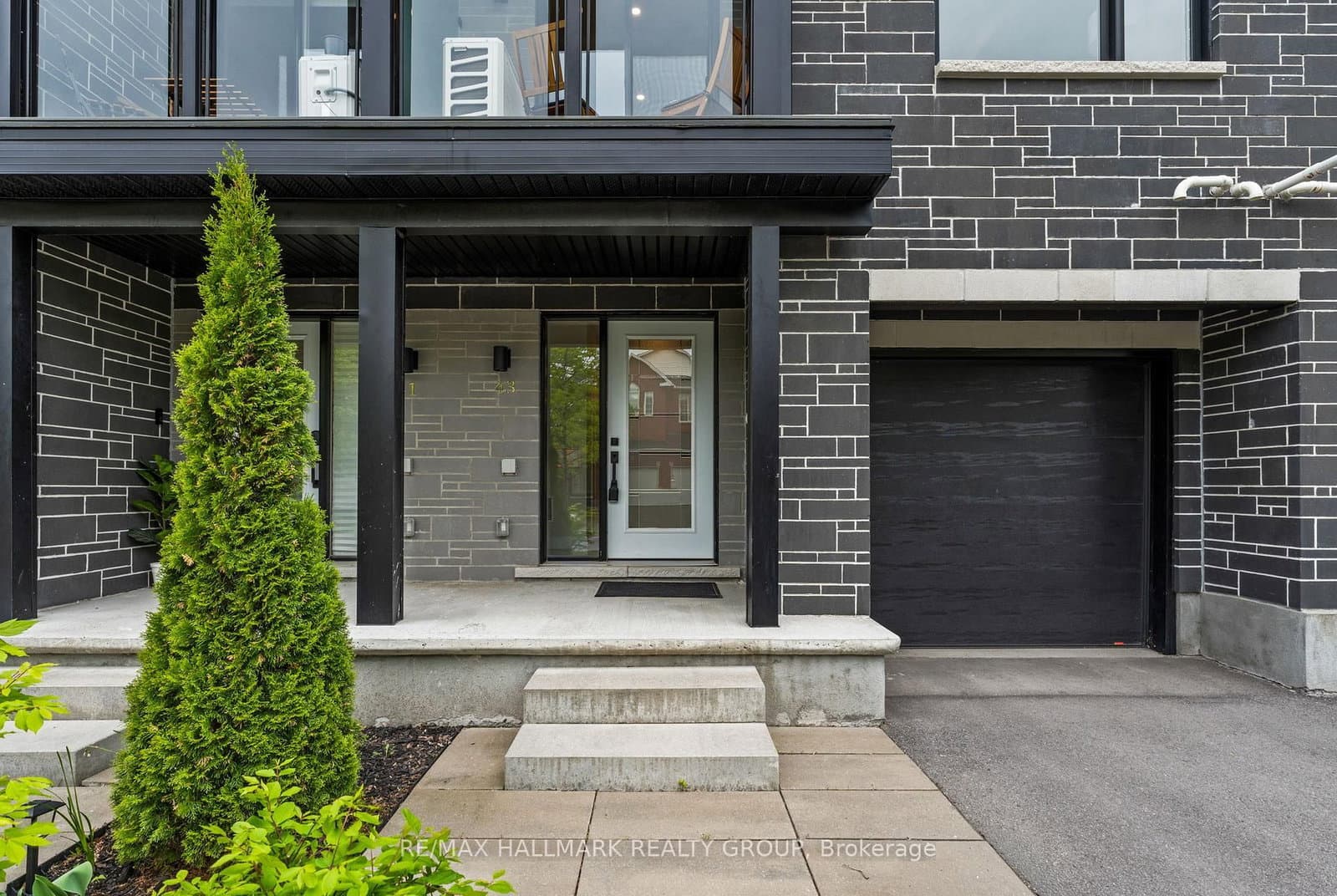 43 Bachman Terrace thumbnail 2