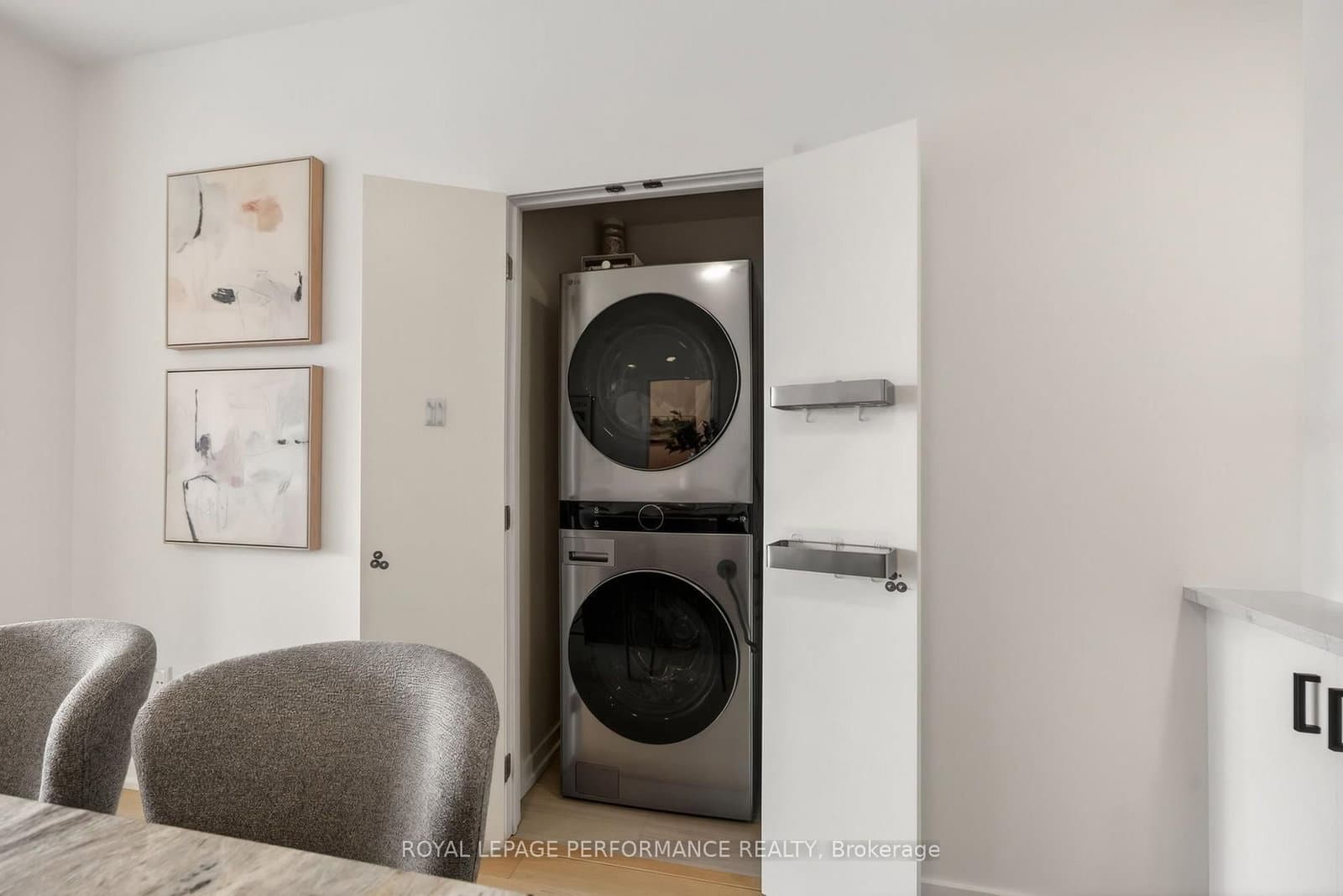 320 Miwate Private, Unit 317 thumbnail 32