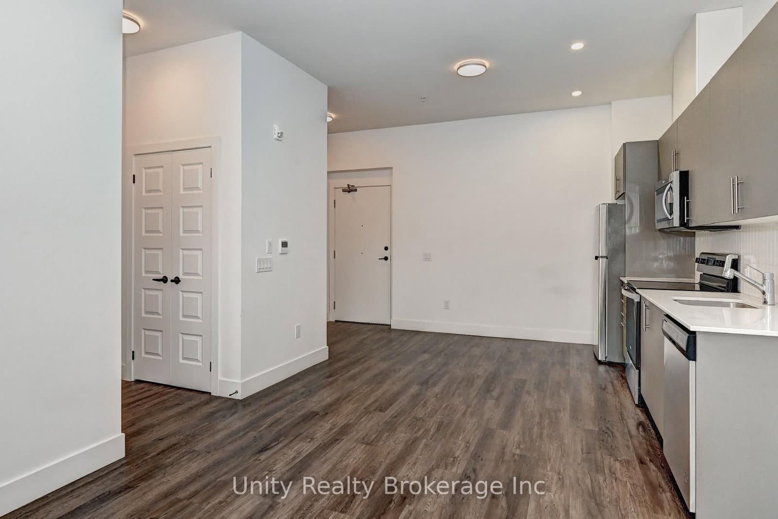 26 Lowes Street, Unit 108 thumbnail 16