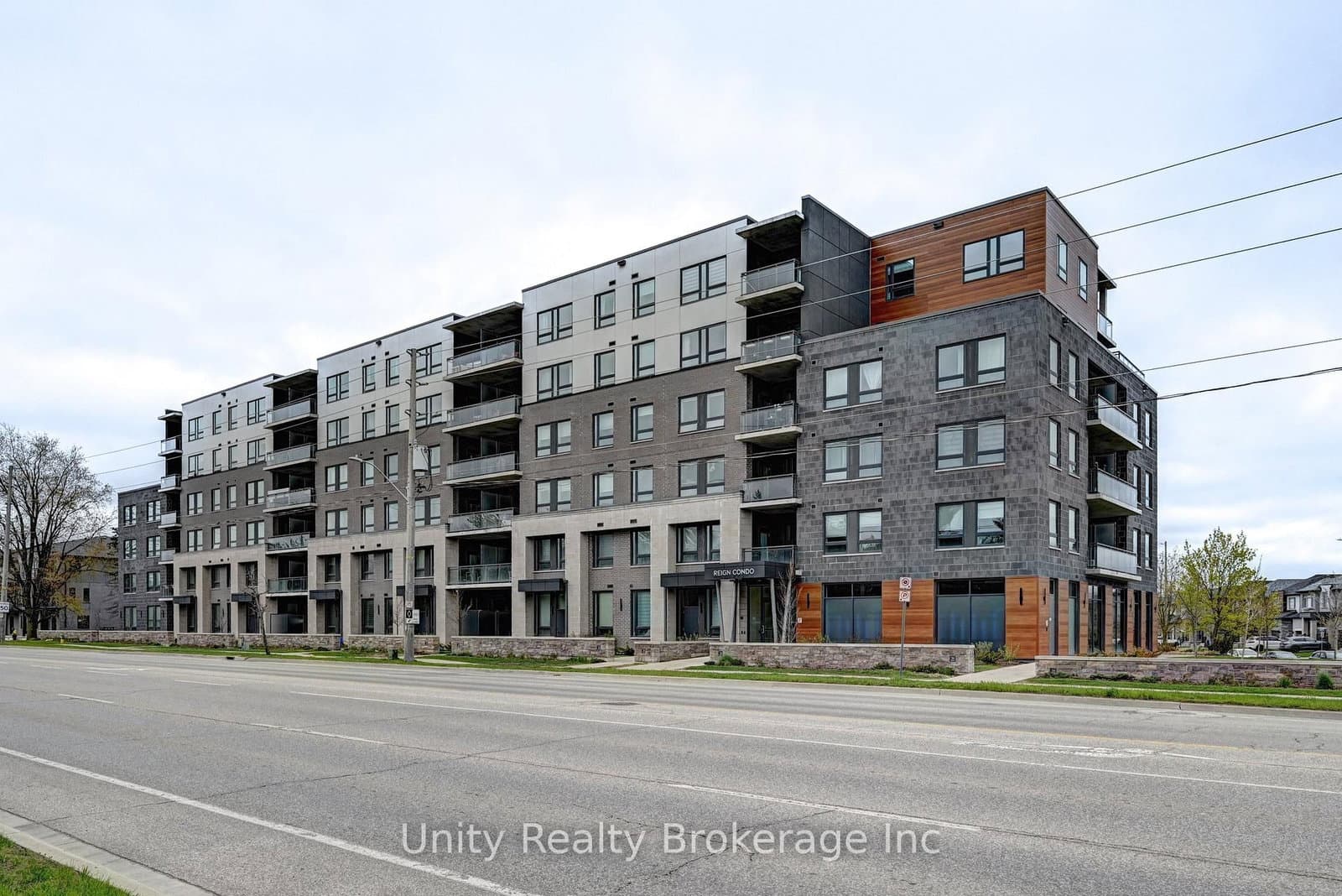 26 Lowes Street, Unit 108 thumbnail 32