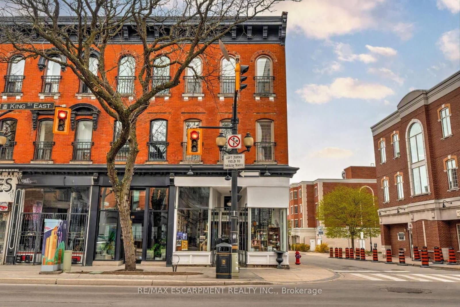 205 KING Street E, Unit 2 thumbnail 2