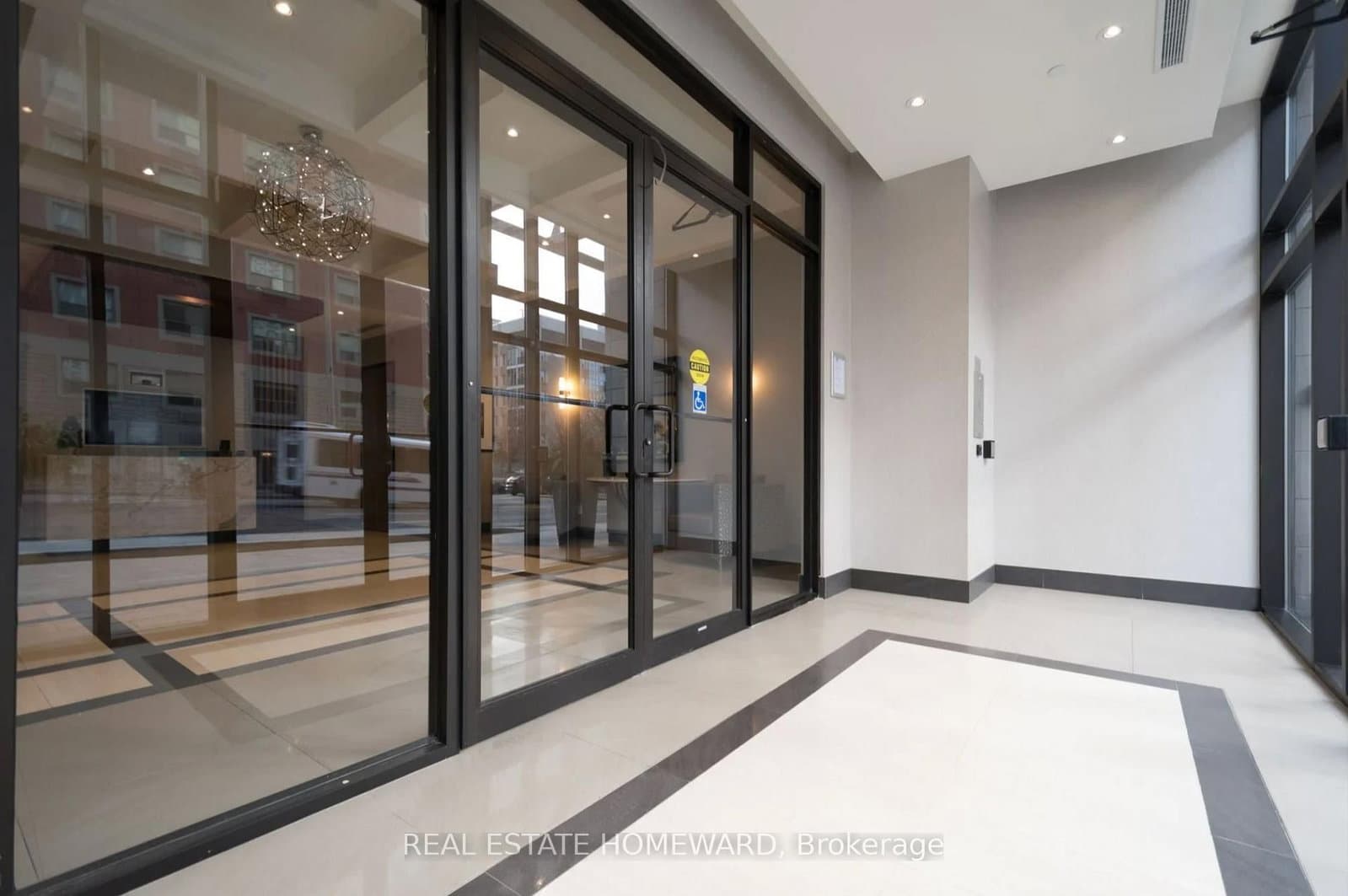 150 Main Street W, Unit 312 thumbnail 2
