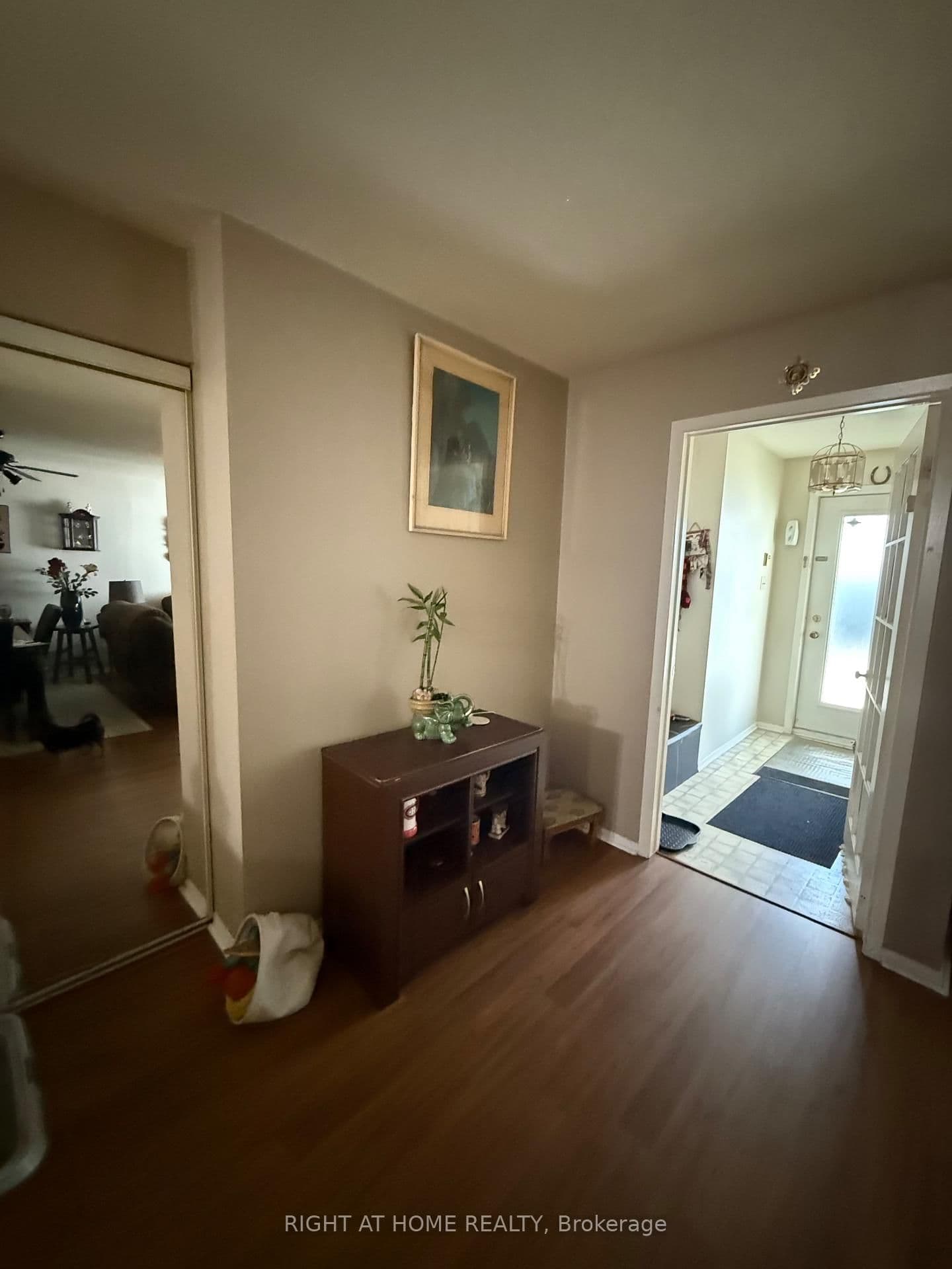 1035 Cummings Avenue, Unit E thumbnail 6