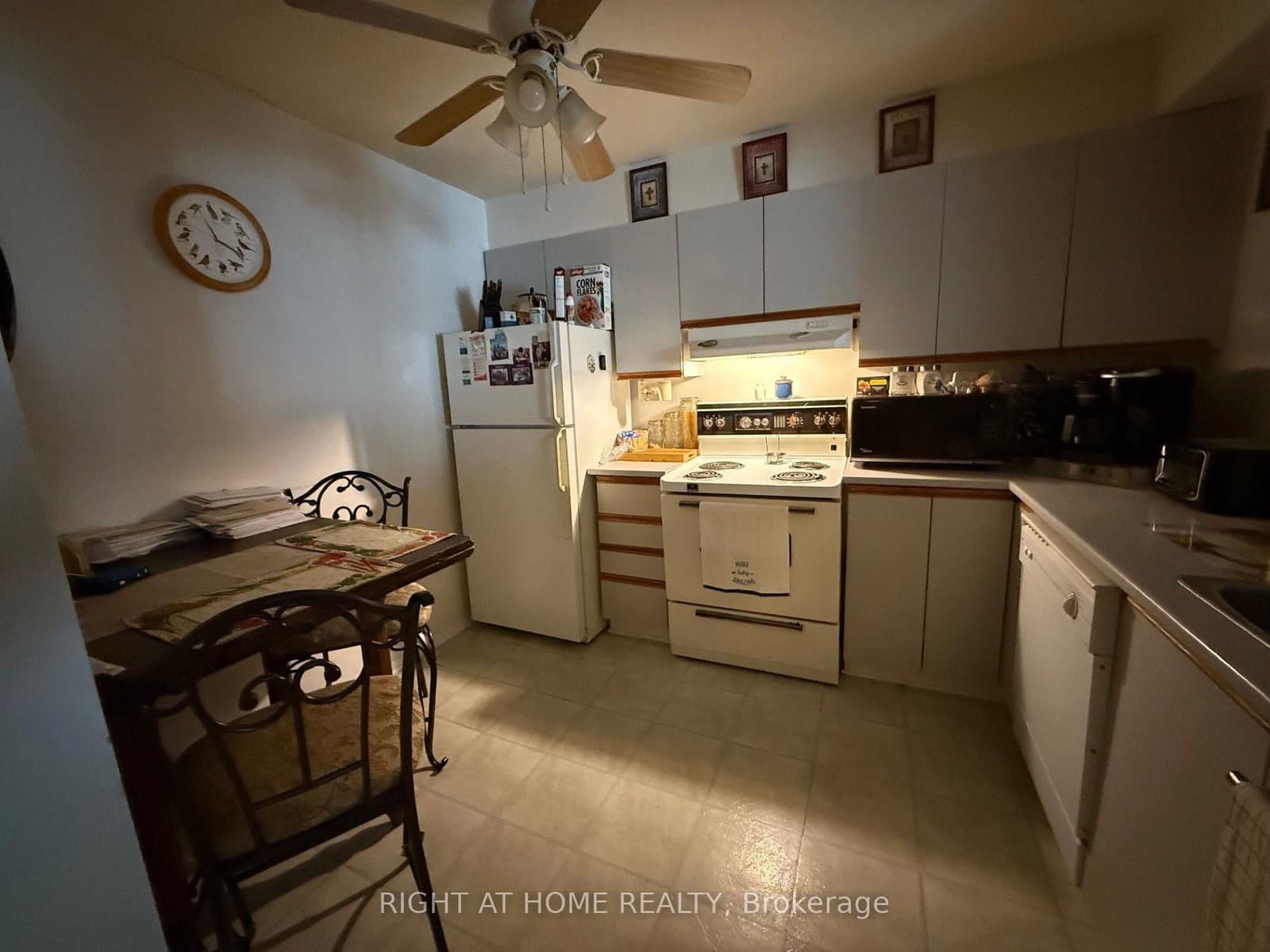1035 Cummings Avenue, Unit E thumbnail 7