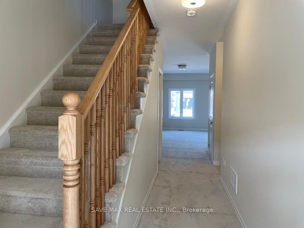 19 Bowery Road thumbnail 5