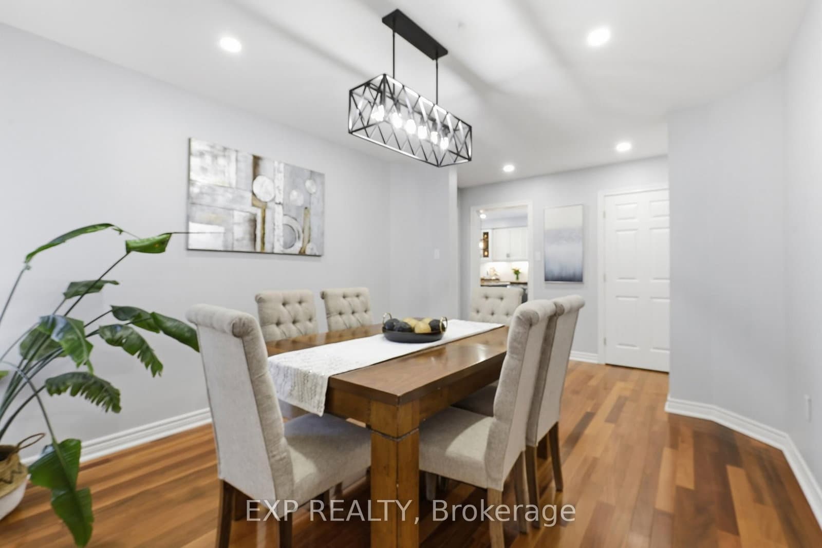 194 Southbrook Drive thumbnail 14