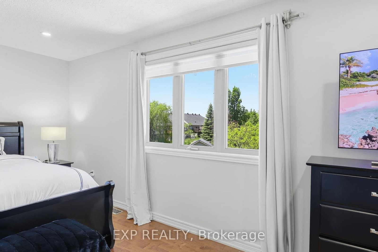 194 Southbrook Drive thumbnail 22