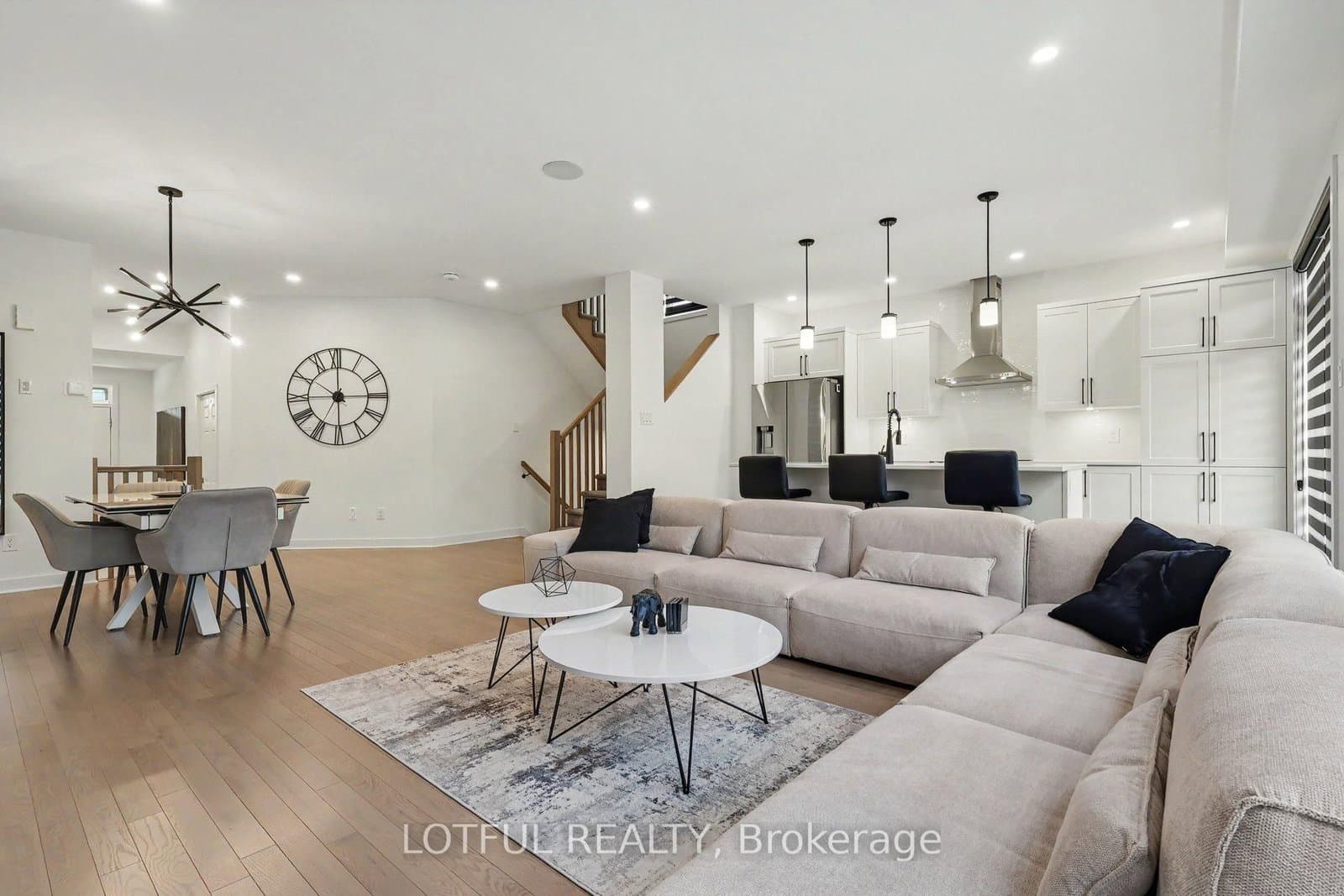 522 Ascender Avenue thumbnail 10