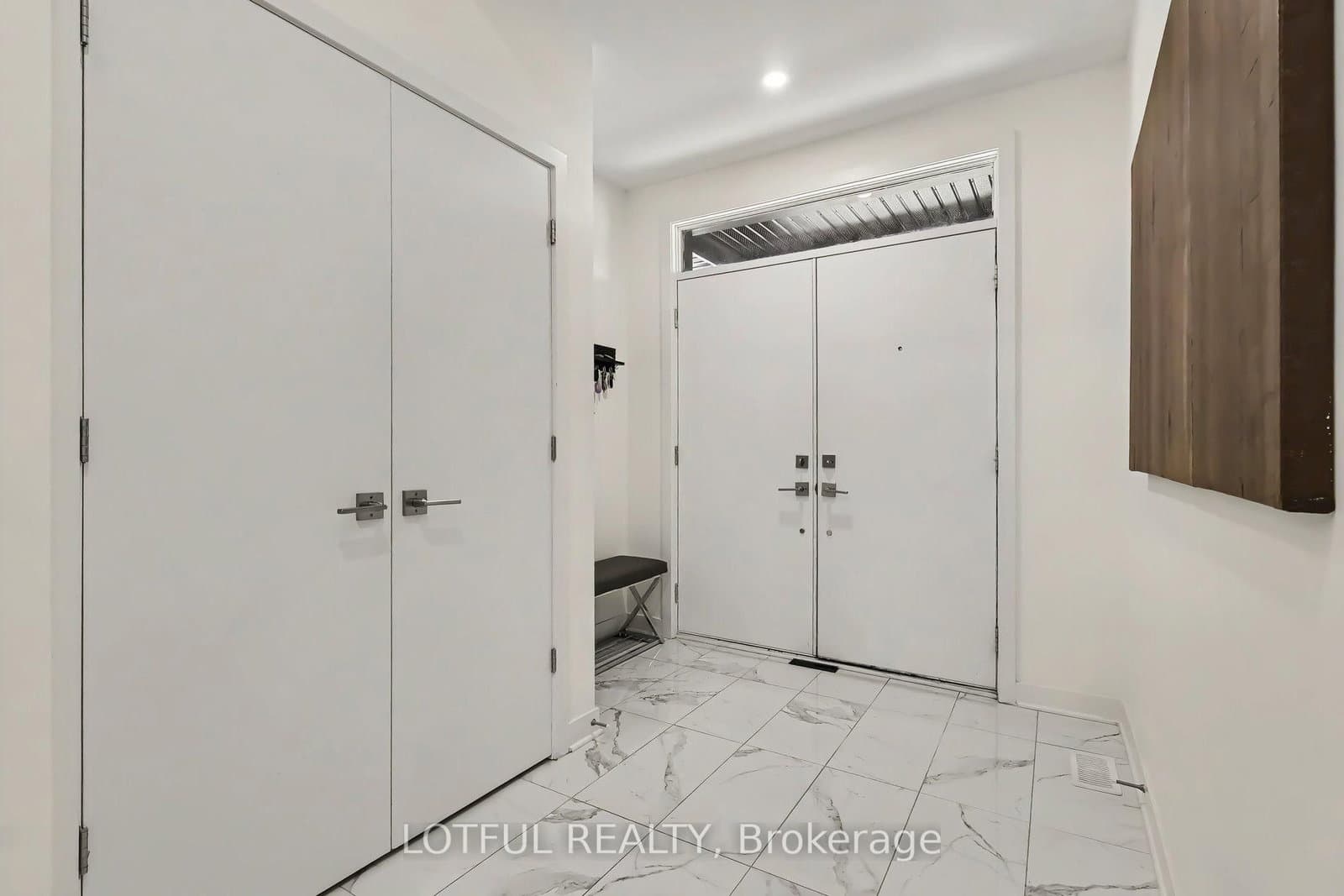 522 Ascender Avenue thumbnail 3