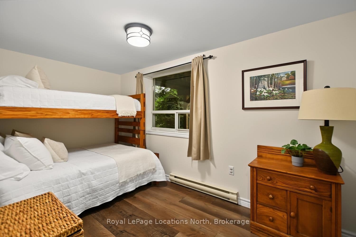 143 ST MORITZ Crescent thumbnail 11