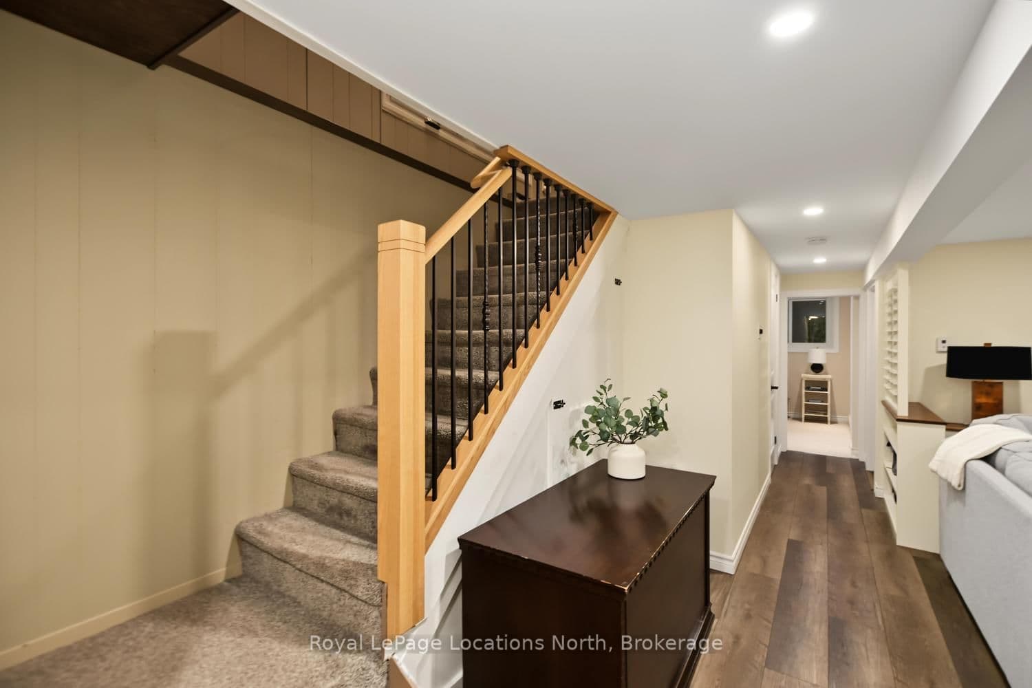 143 ST MORITZ Crescent thumbnail 15