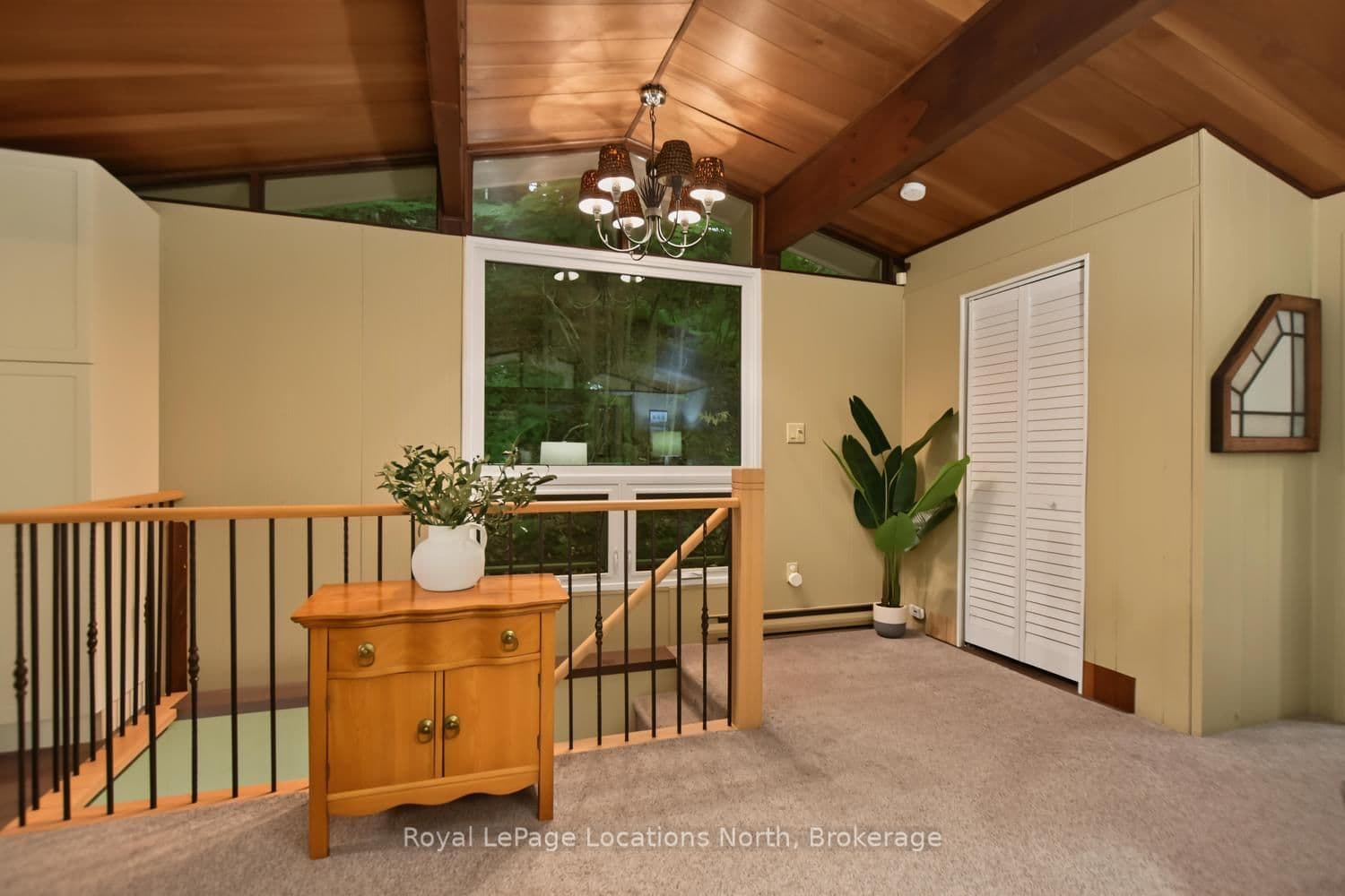 143 ST MORITZ Crescent thumbnail 19