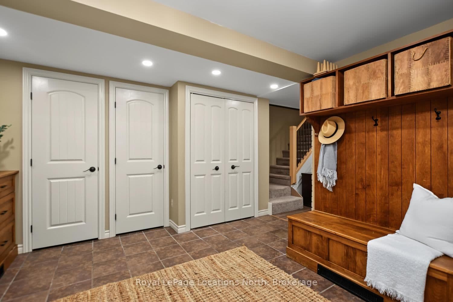 143 ST MORITZ Crescent thumbnail 5